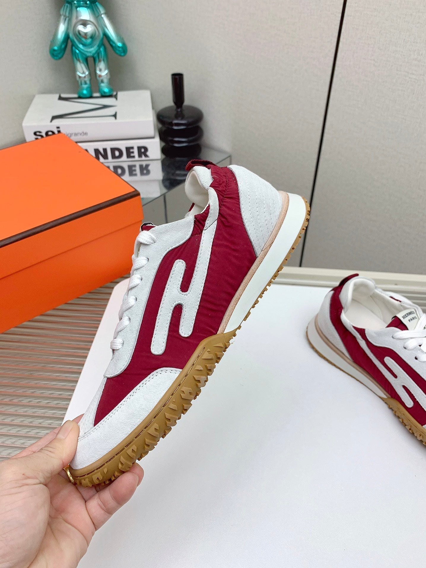 HM Jet Sneaker 20MM Dark Red Wind Cloth 106384