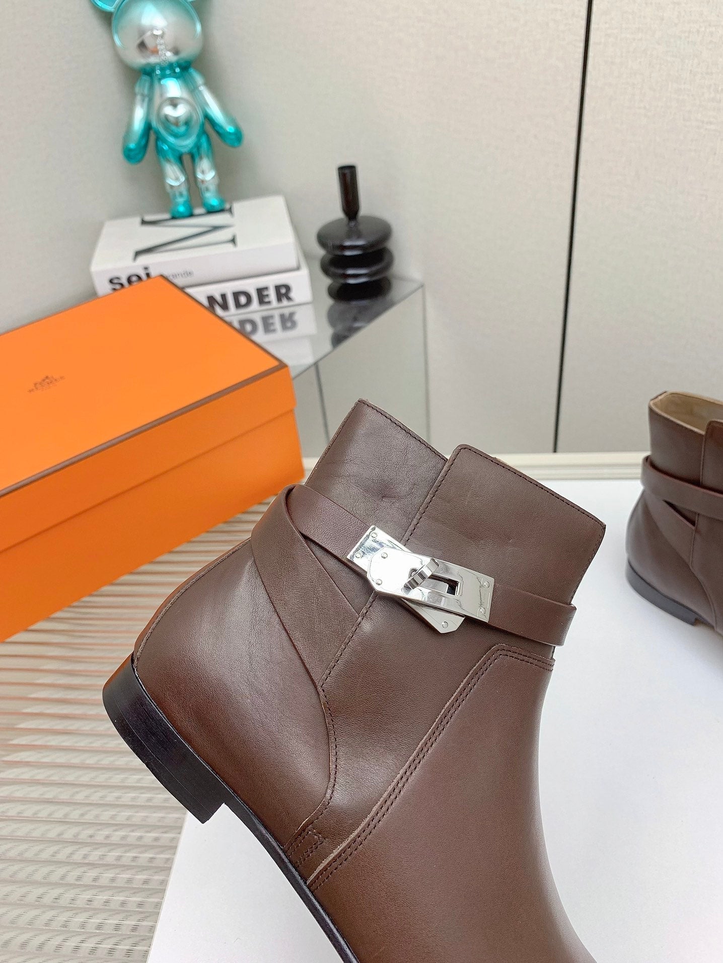 HM Neo Ankle Boot Earth Brown Calfskin 971365