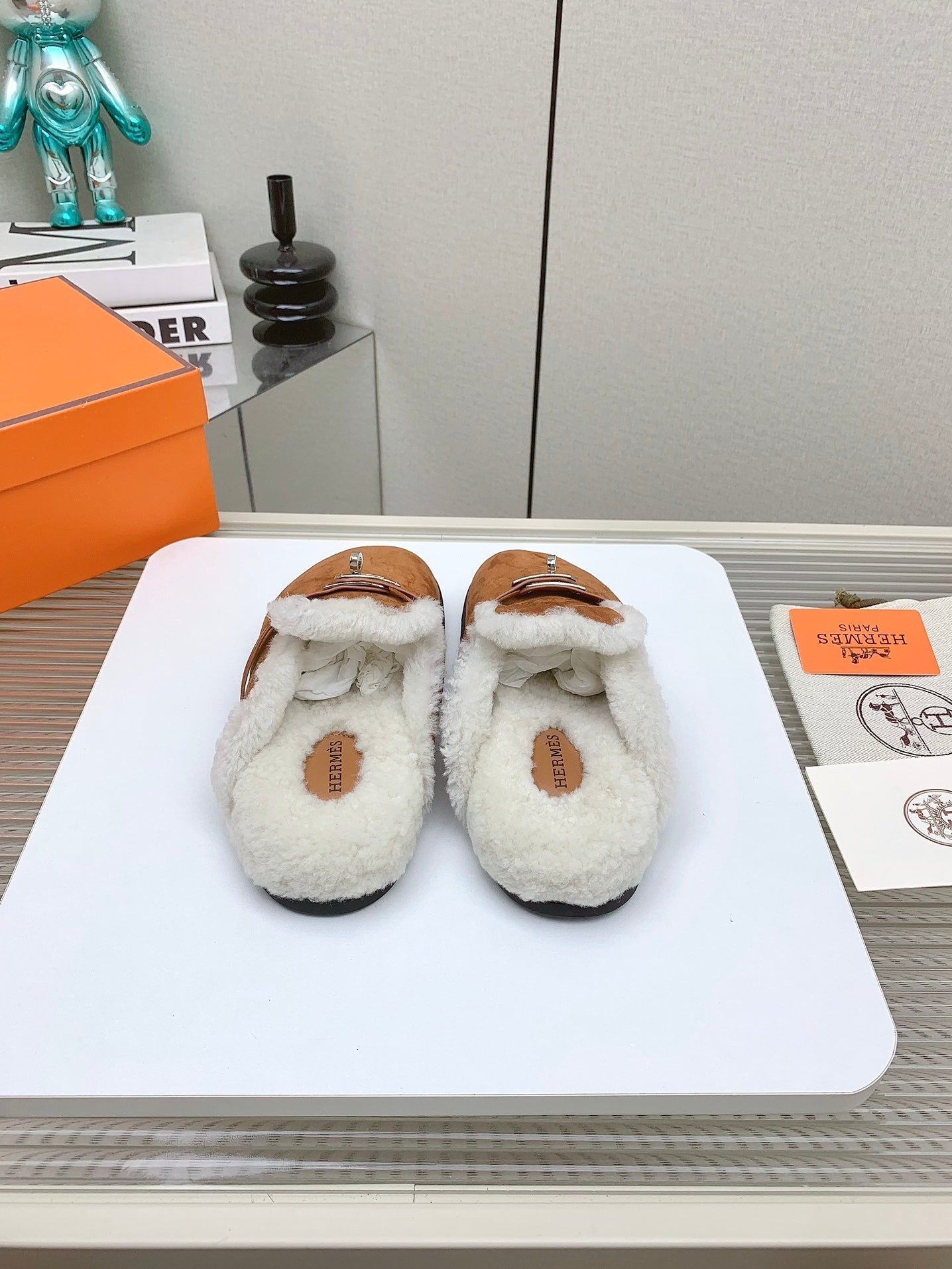 HM Mule 30mm In Caramel With Fleece And Suede Lining 971398