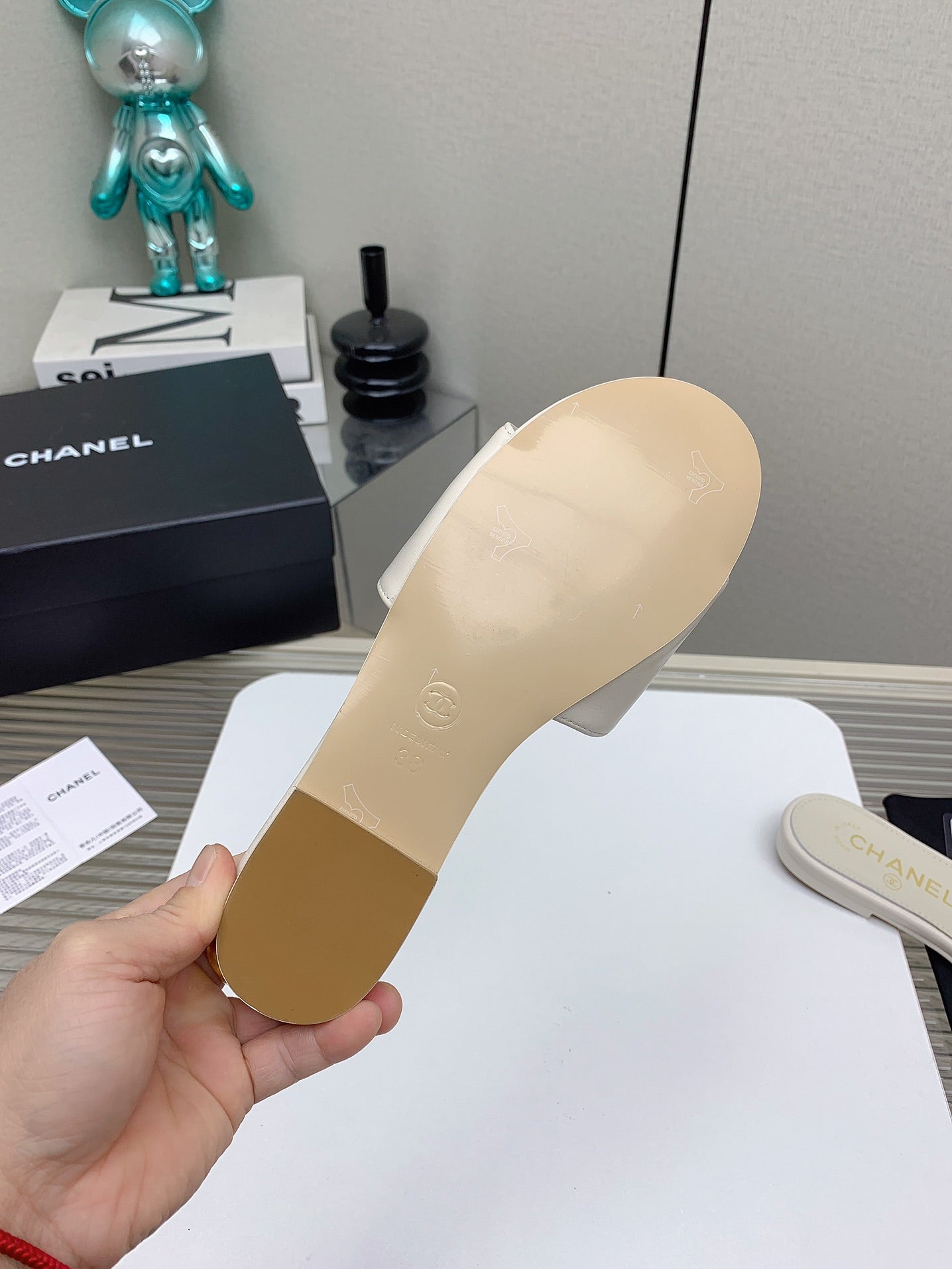 CC Slippers In White Quilted Lambskin 148961