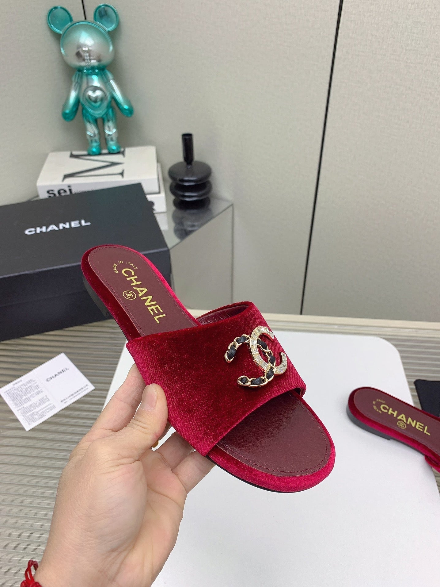 CC Slippers In Dark Red Velvet 148988