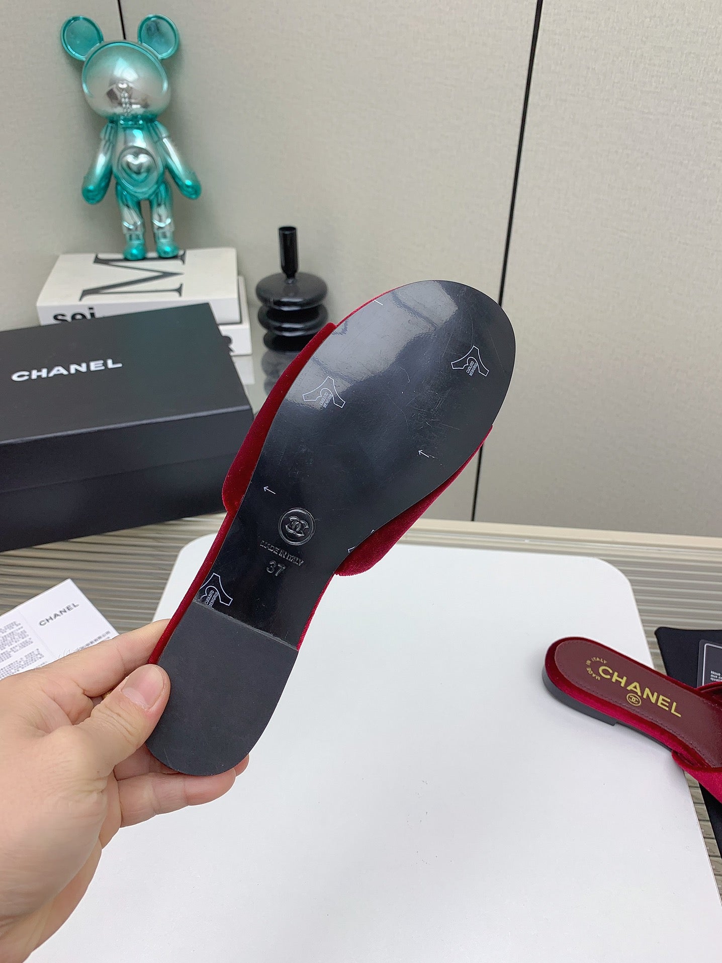 CC Slippers In Dark Red Velvet 148988