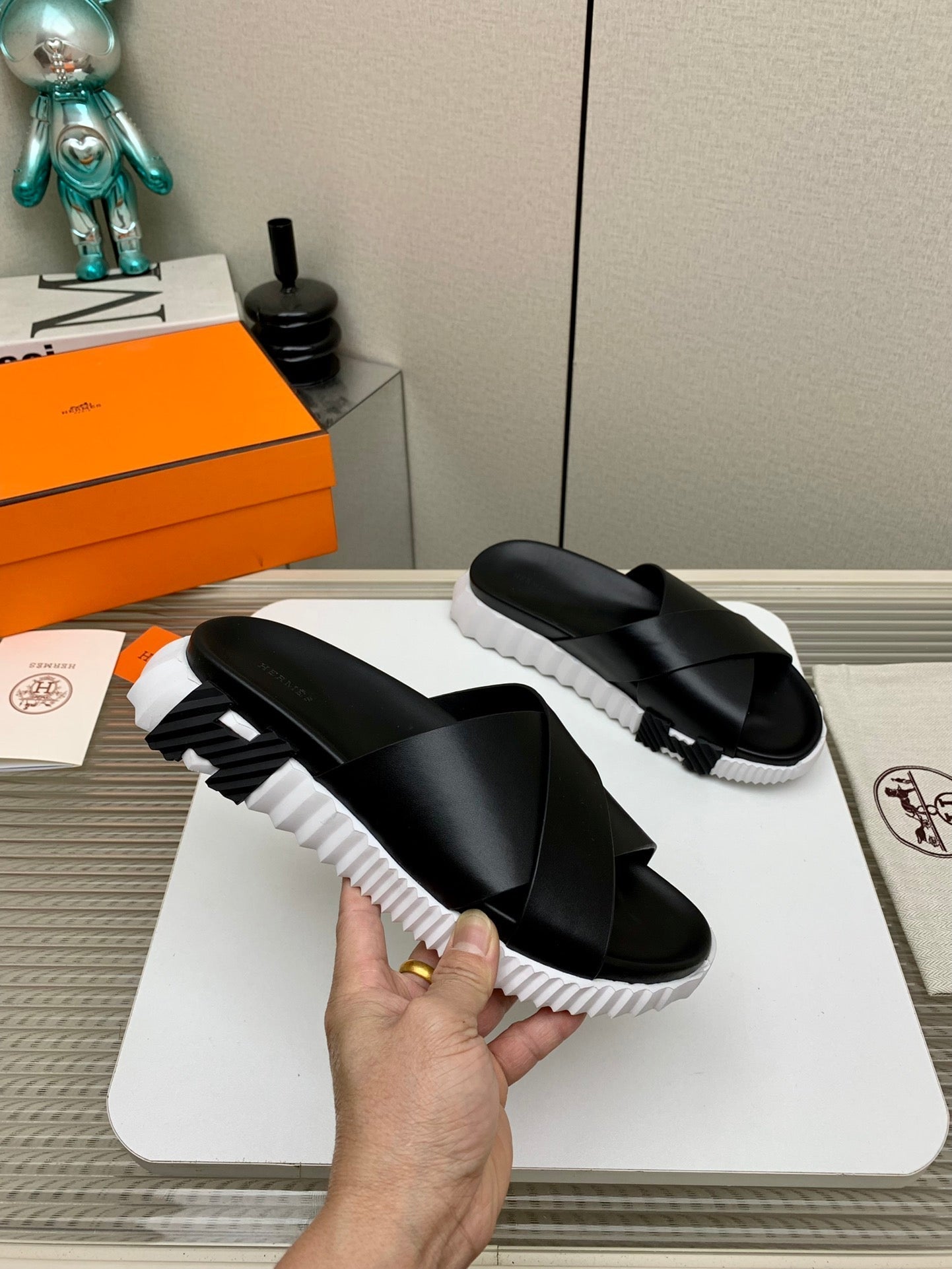 HM 25 Infra Sandal Cowhide and Rubber  245616