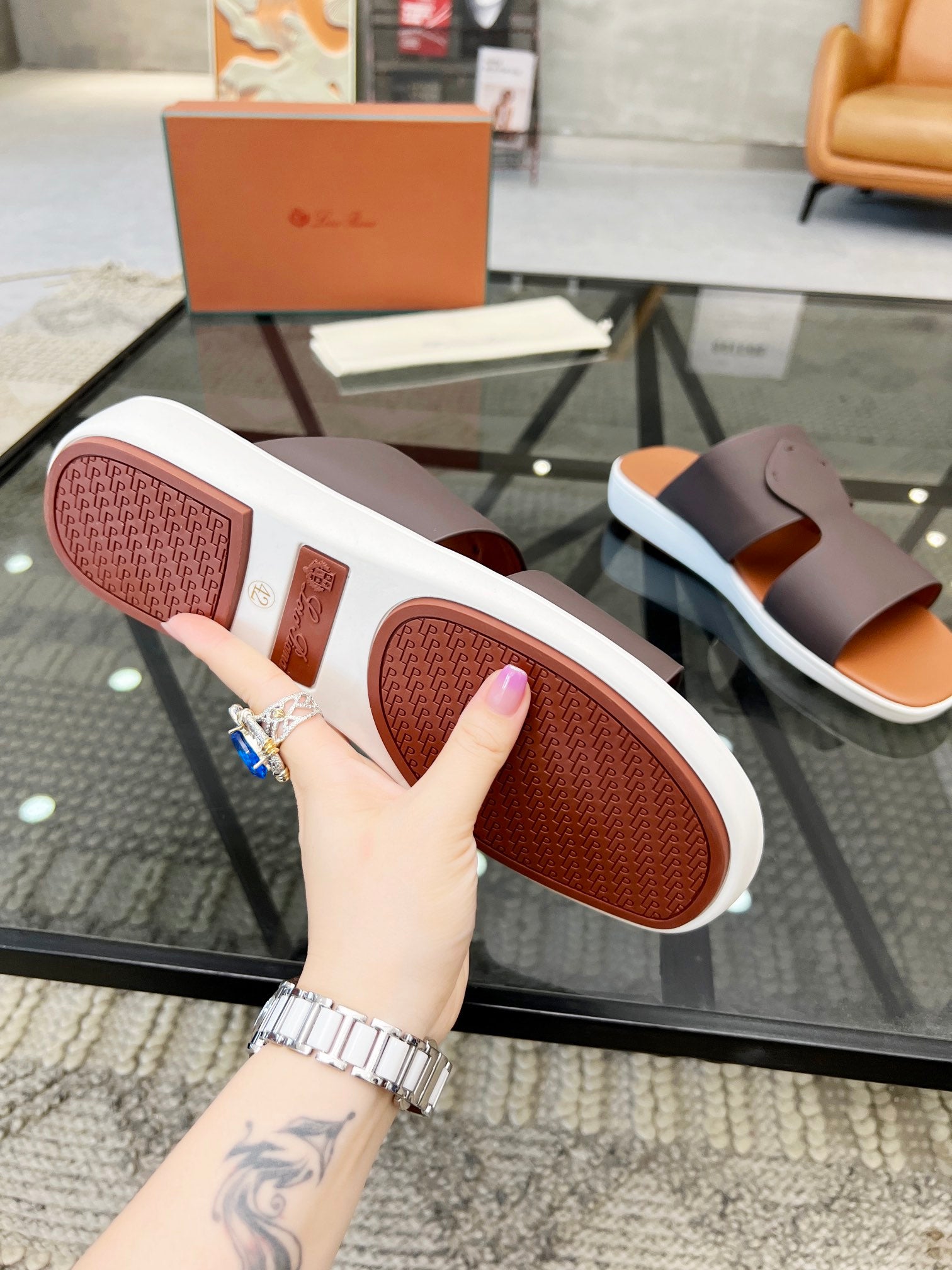 LP CROSSOVER SLIPPERS CHOCOLATE CALFSKIN