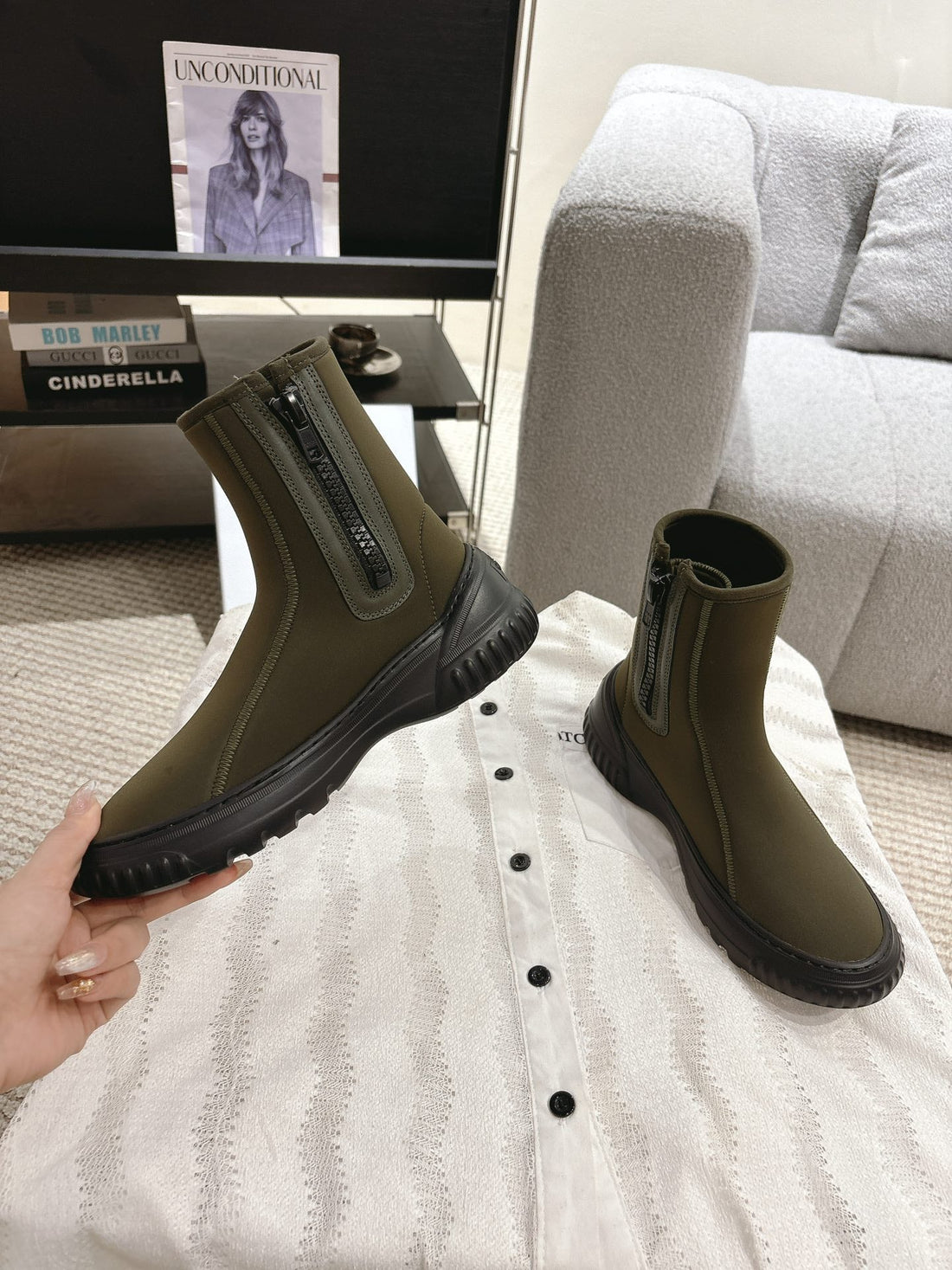 CD Ankle Boots Brown Moss Green Elastic Fabric