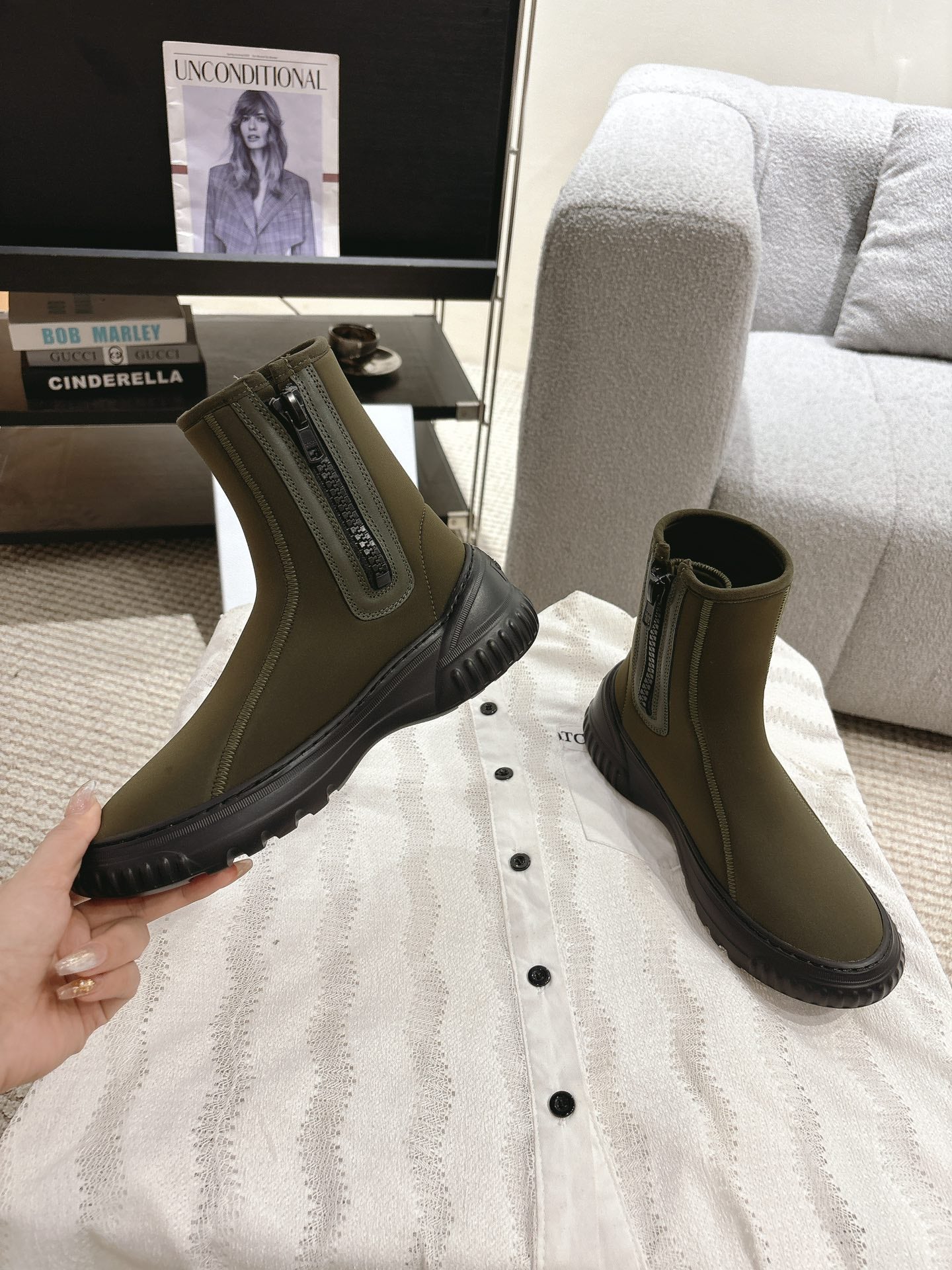 CD Ankle Boots Brown Moss Green Elastic Fabric