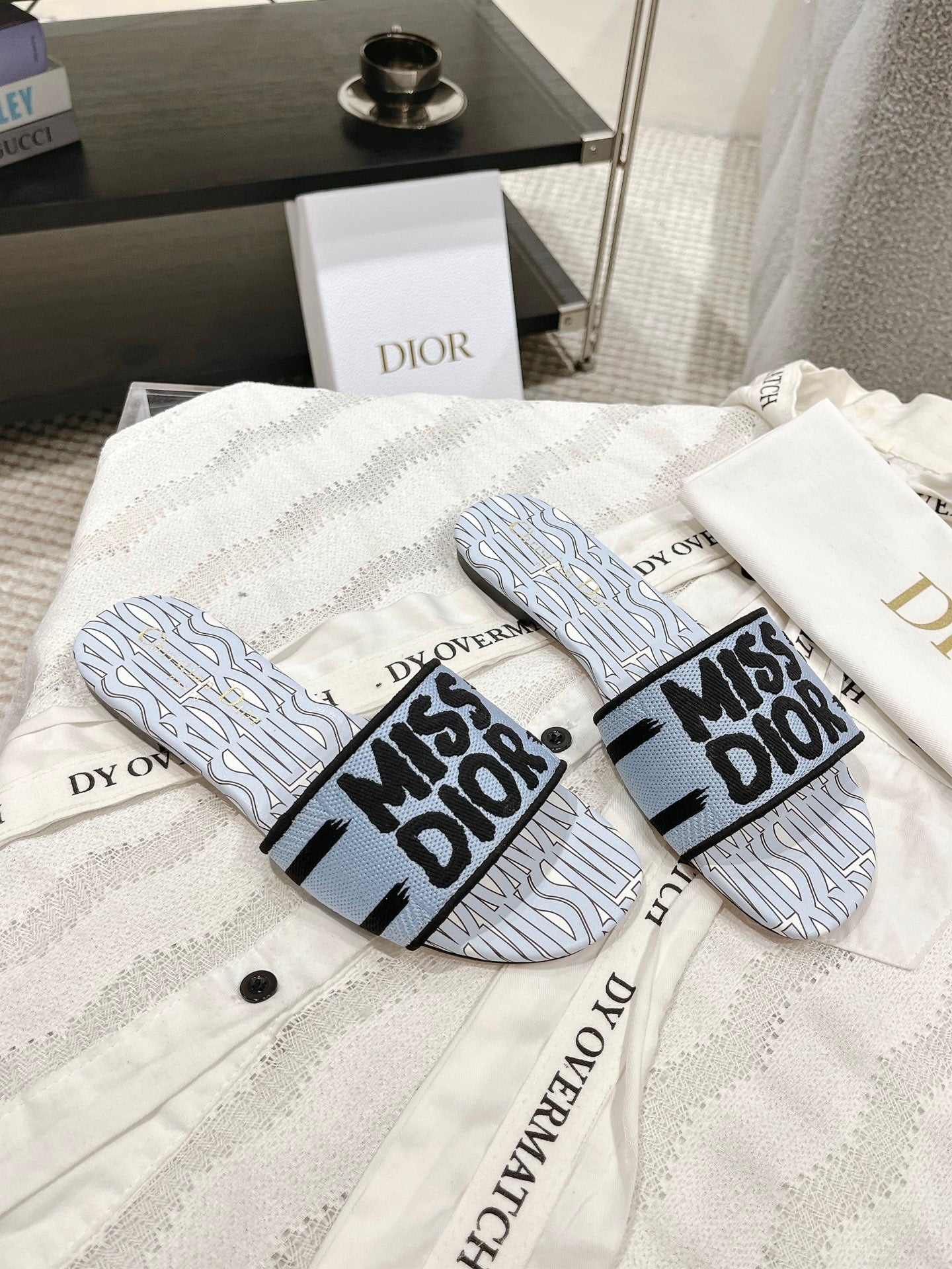 CD 25 Slippers Cotton Fabric 241434