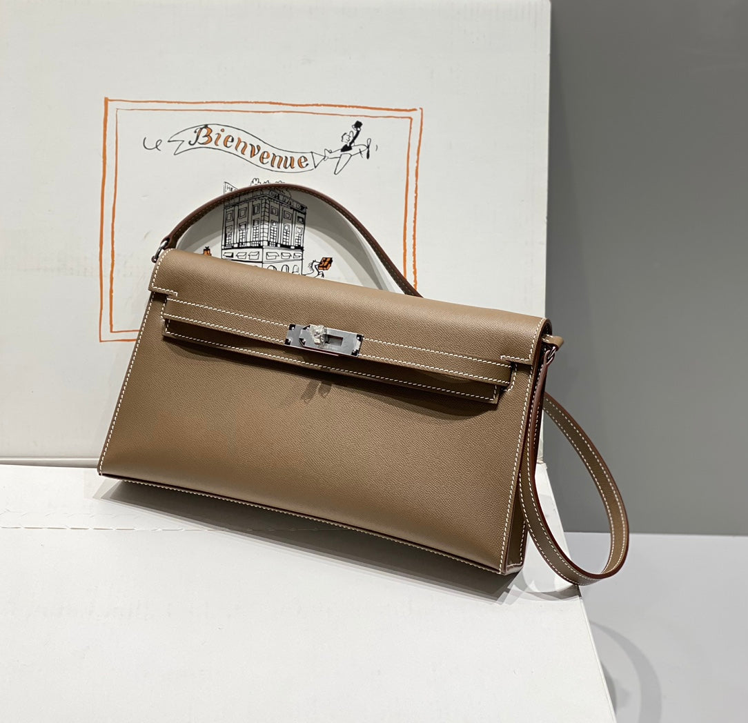 HM Kelly Elan 27cm Brown Leather Shw