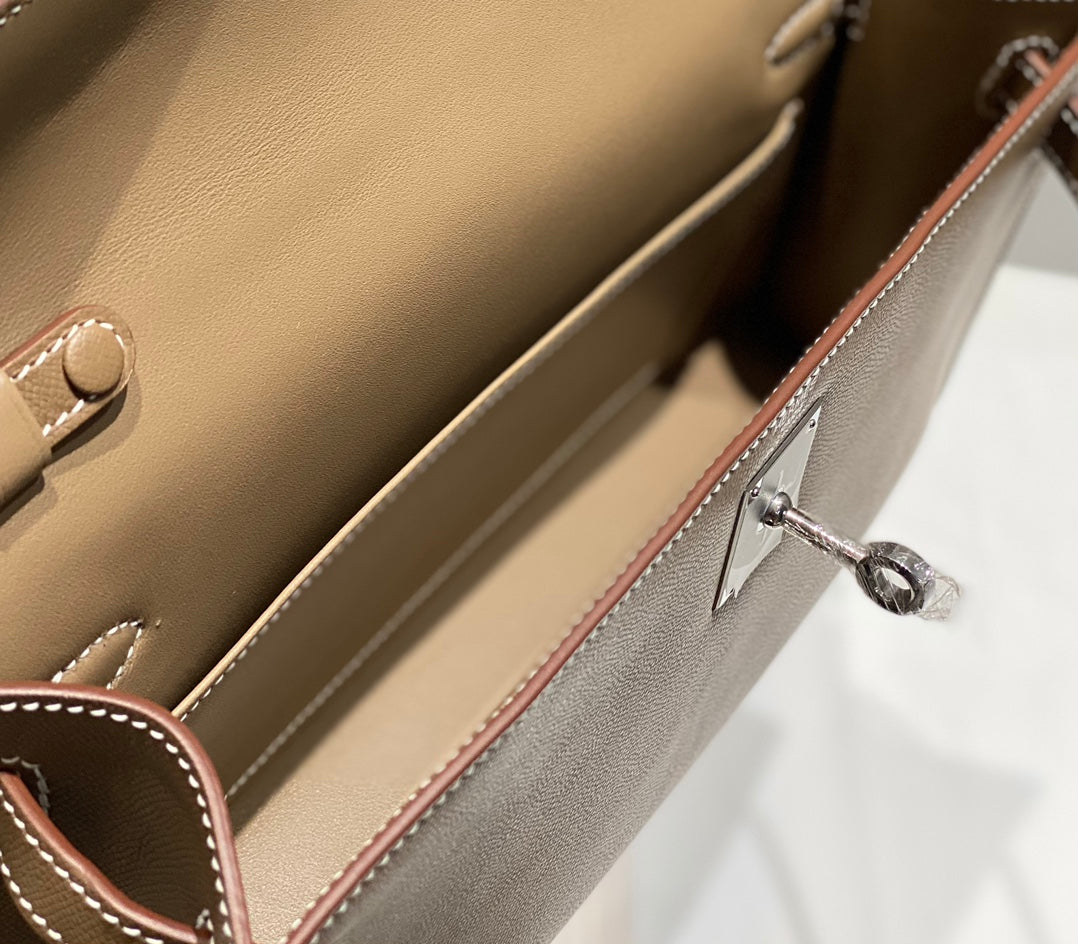 HM Kelly Elan 27cm Brown Leather Shw