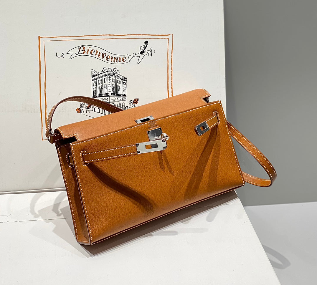 HM Kelly Elan 27cm Gold Leather Shw