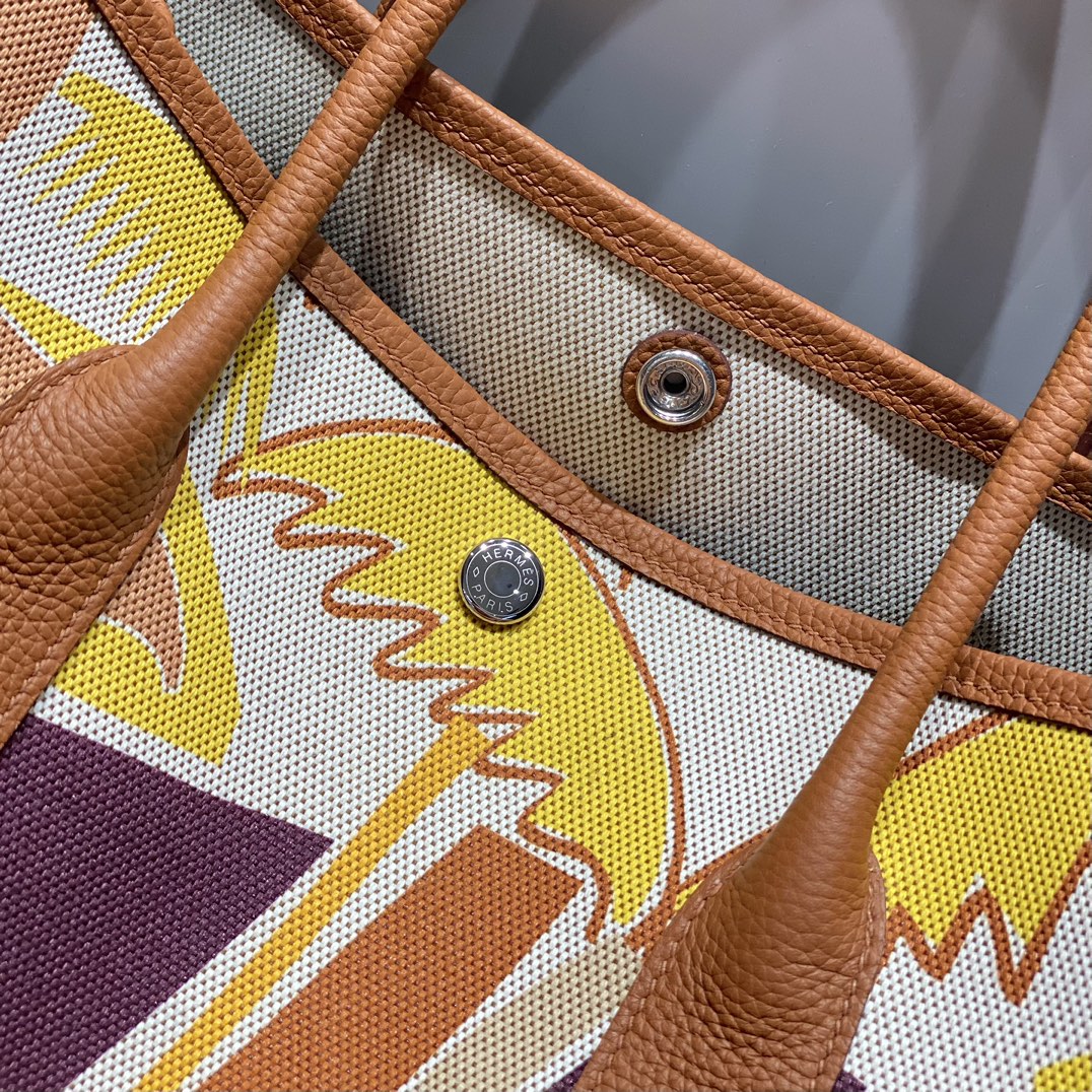 HM Garden Party 36 Multicolor Canvas and Negonda Calfskin 243397