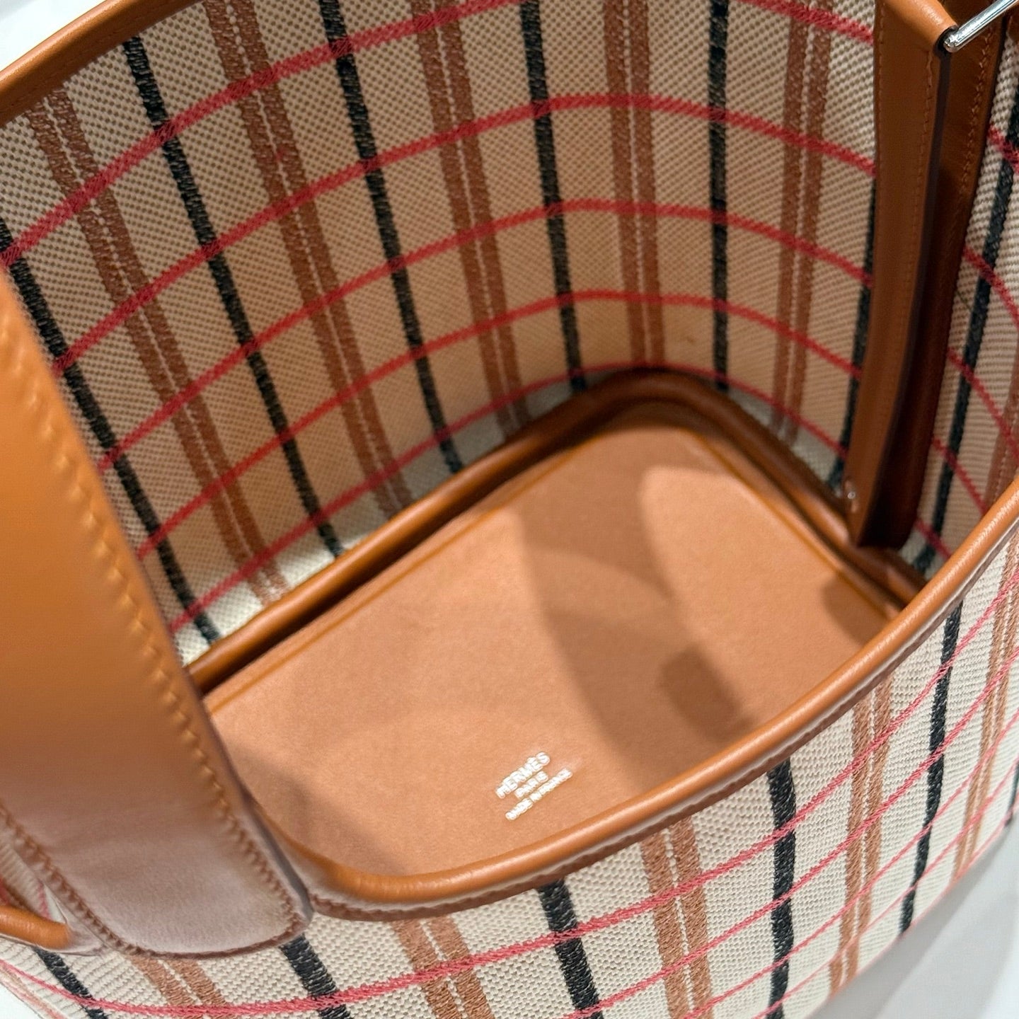 Picotin Lock 18 Gold Swift Calfskin Multicolor H Canvas