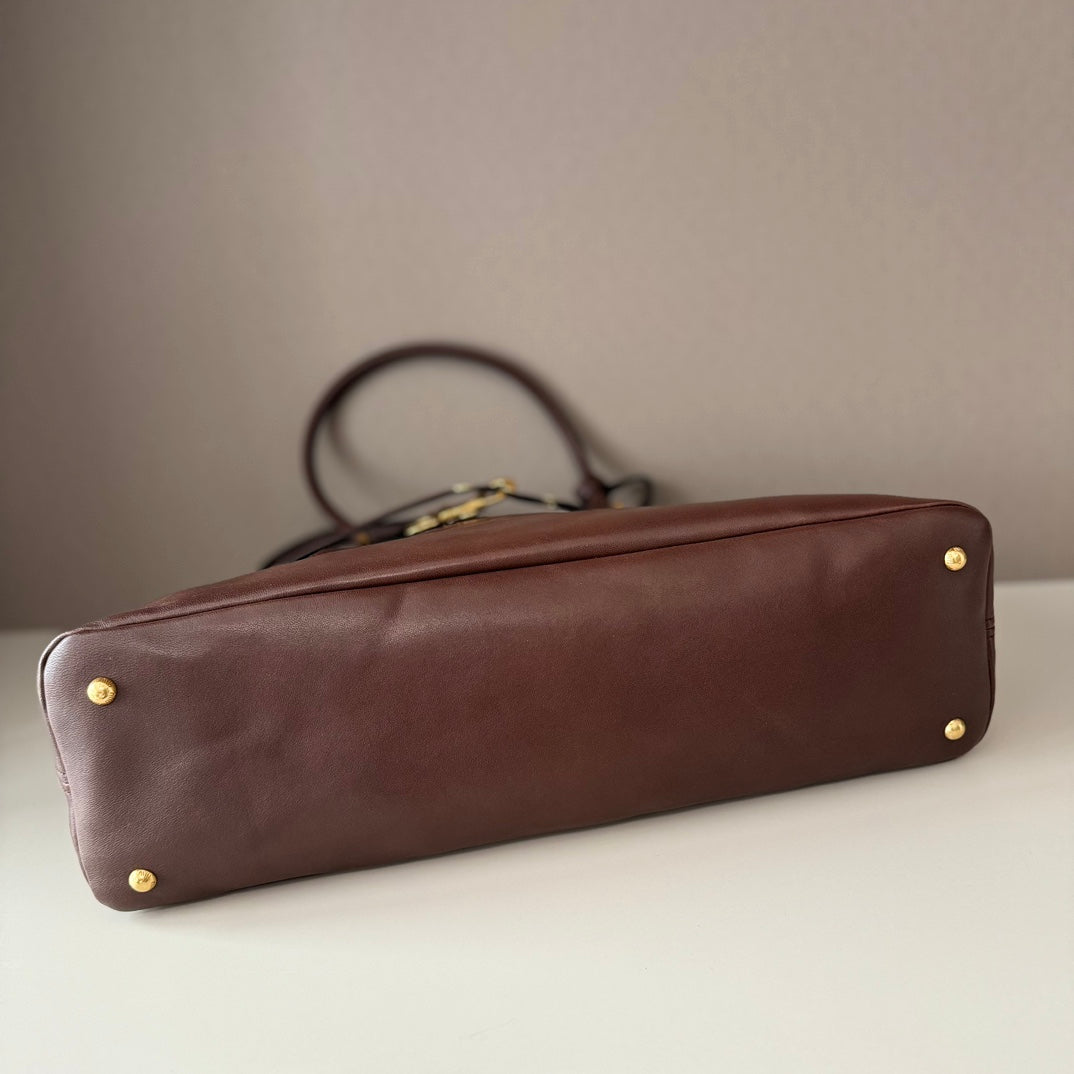 MiuMiu popular vintage tote bag sheepskin