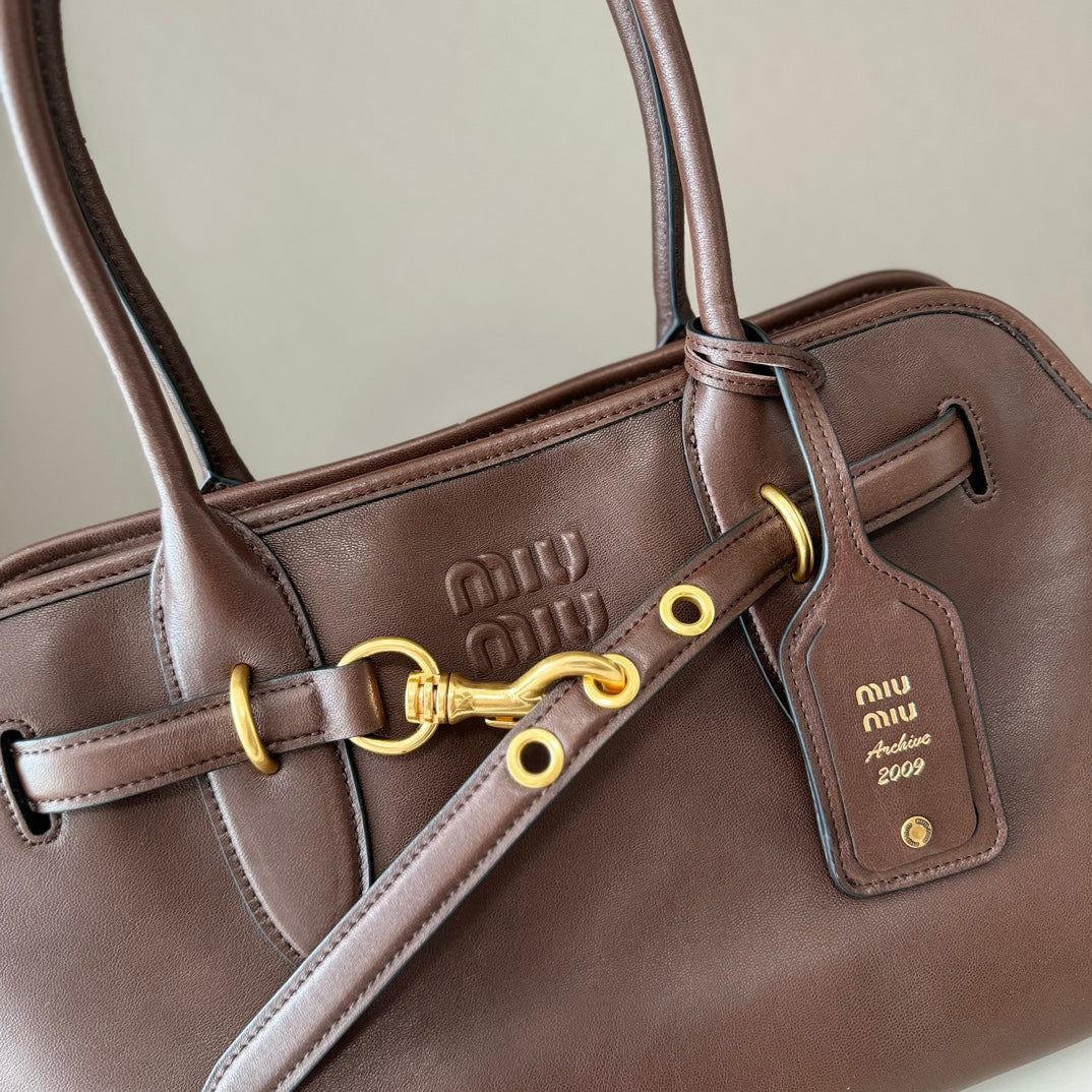 MiuMiu popular vintage tote bag sheepskin