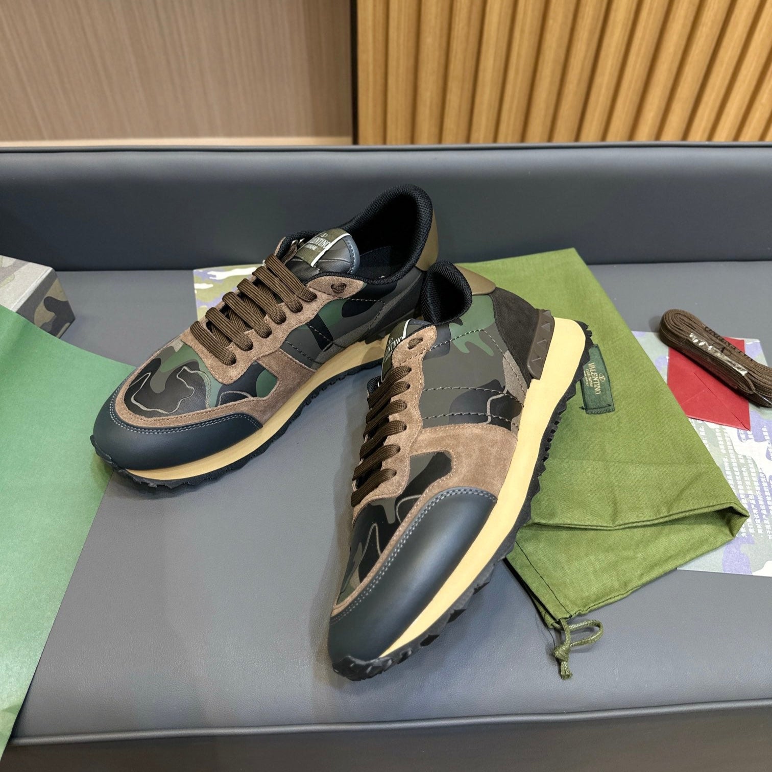 VT 25 Rockrunner Sneaker Camouflage  Sheepskin 349044
