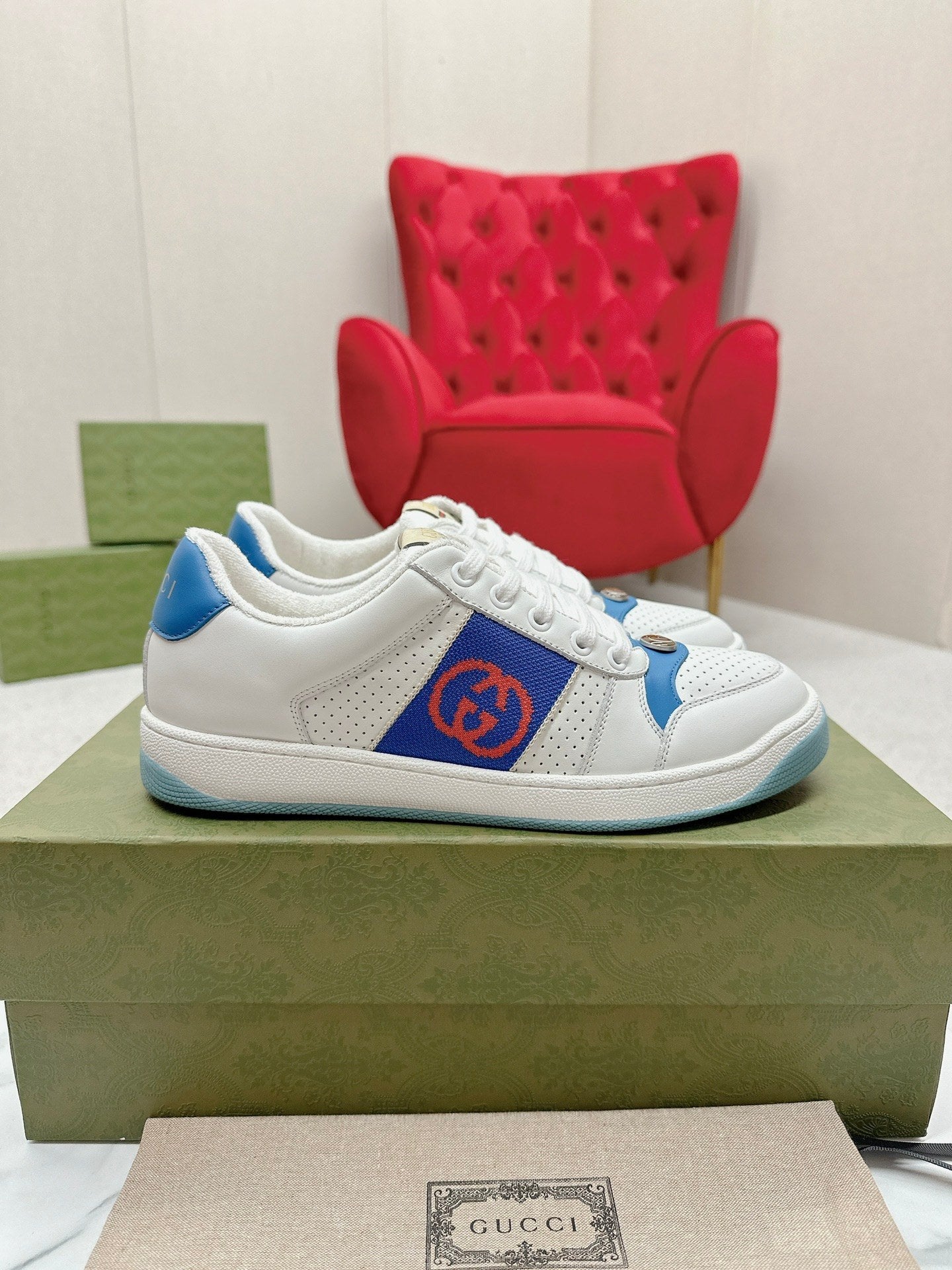 GG WOMEN'S SCREENER TRAINER WHITE AND BLUE CALFSKIN