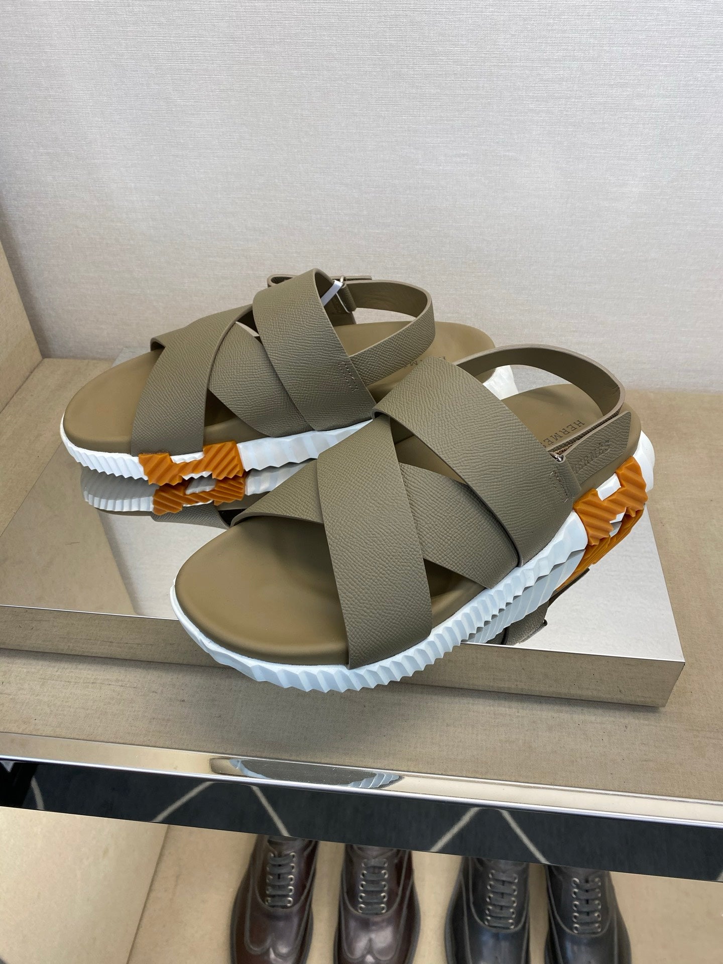 HM Men's Electric Sandals Moss Green Calfskin 602595