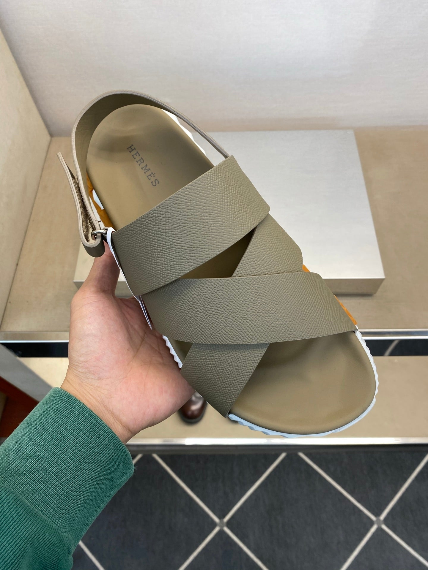 HM Men's Electric Sandals Moss Green Calfskin 602595