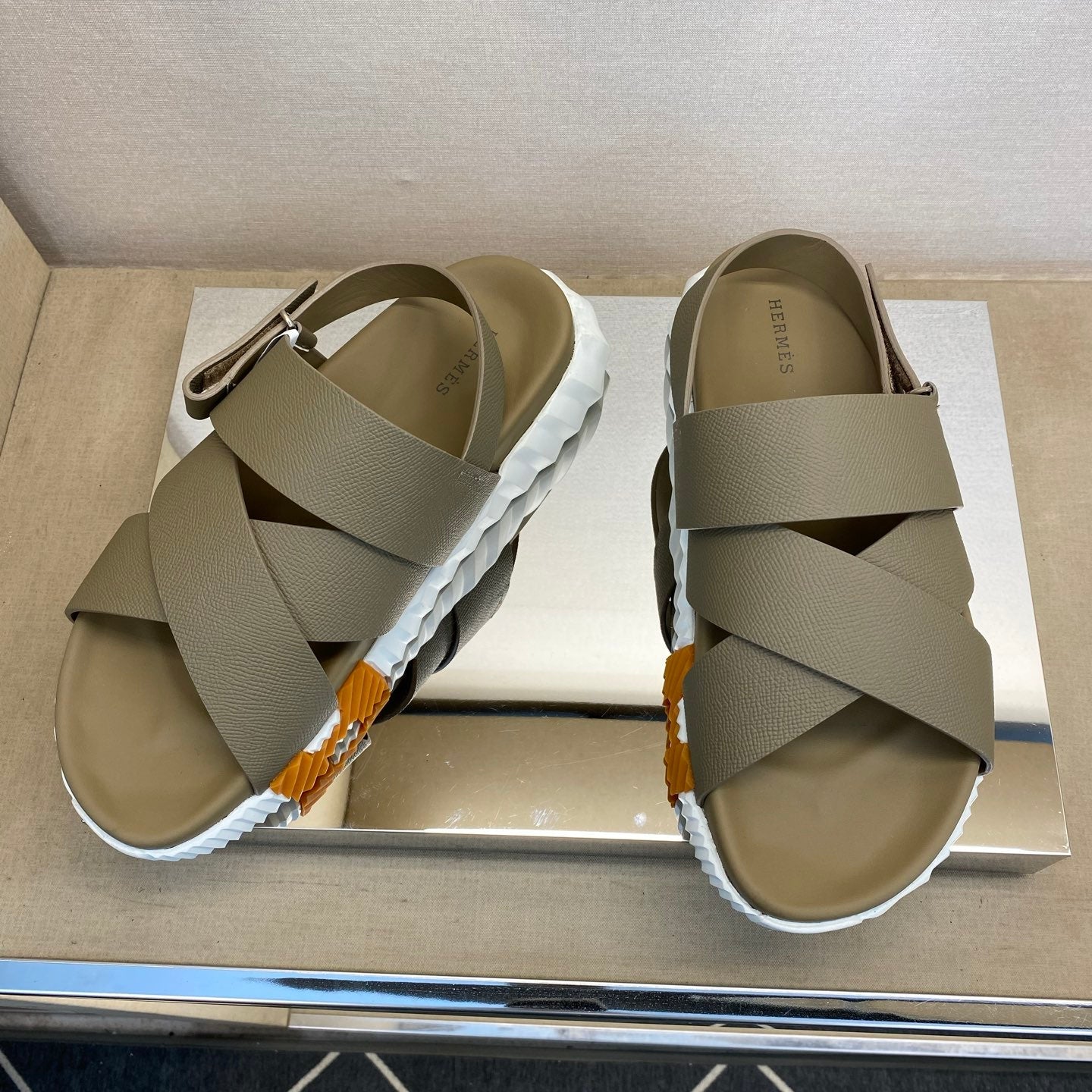 HM Men's Electric Sandals Moss Green Calfskin 602595