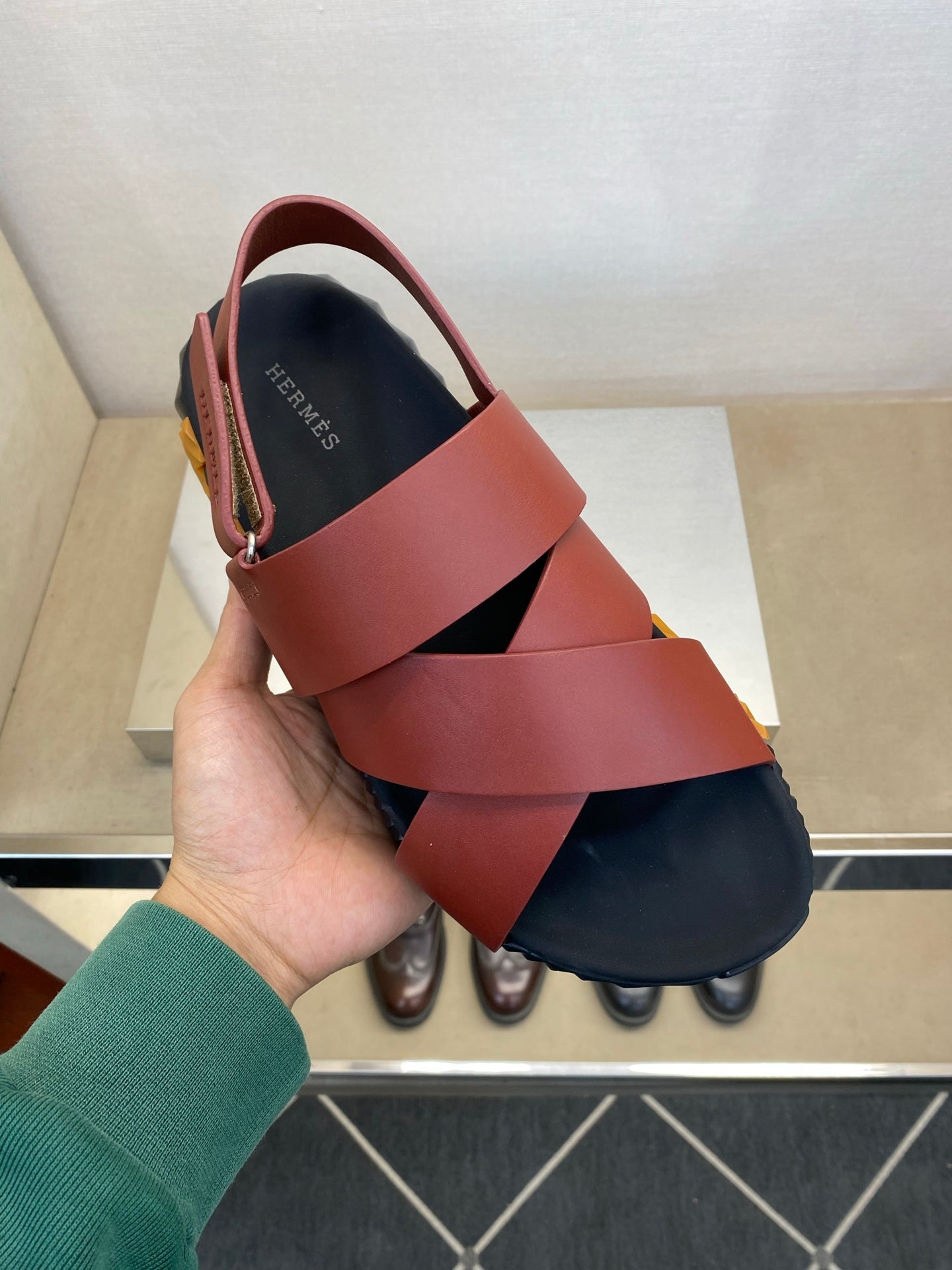 HM Men's Electric Sandals Red Calfskin 602597