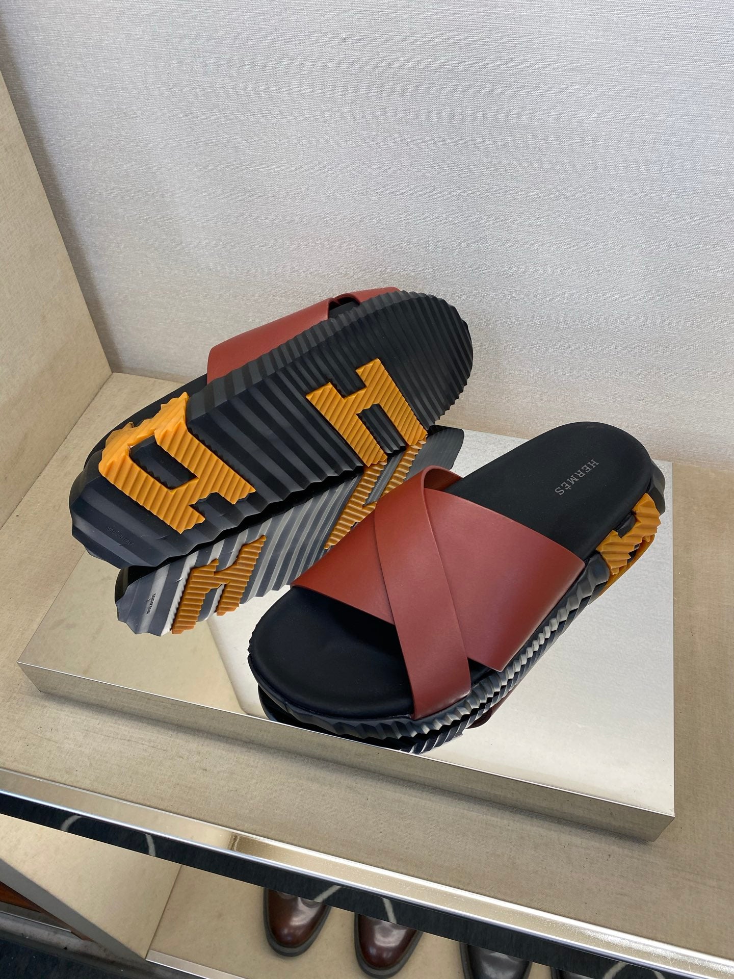 HM Men's Infra Slide Red Calfskin 602605