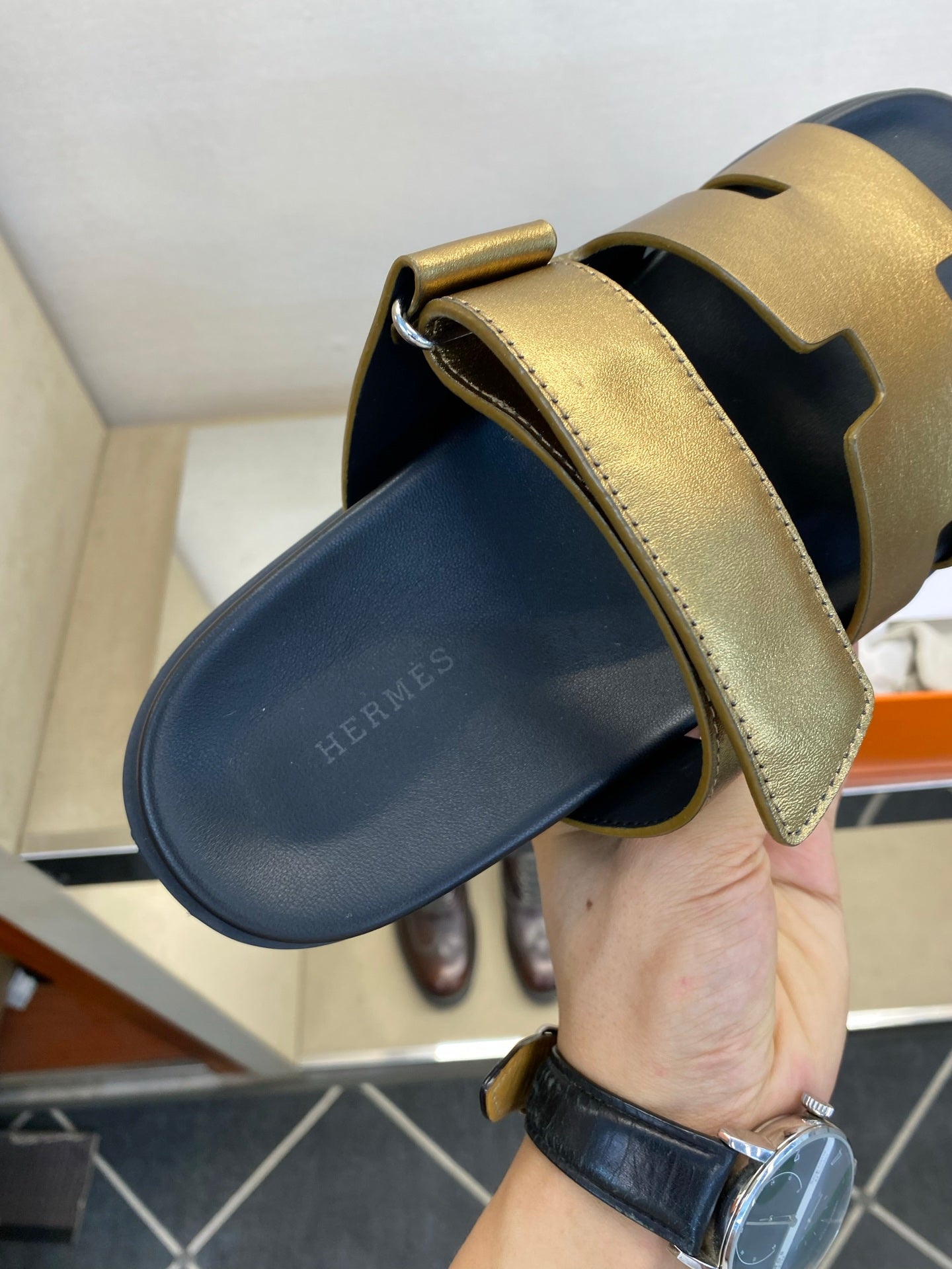 HM Men's Chypre Sandals Gold Calfskin 647574