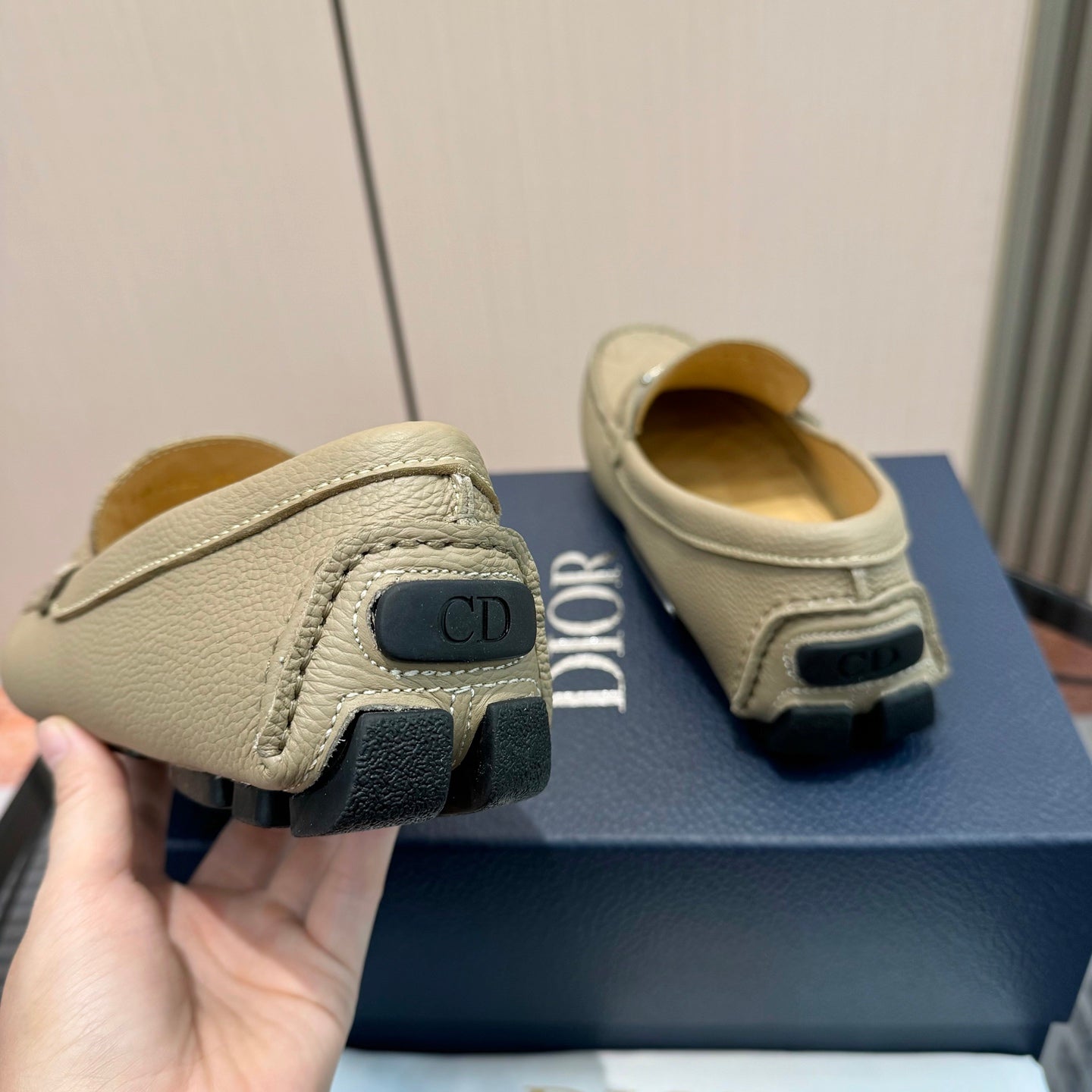 CD OdÃ©on Loafer Beige Calfskin 638582