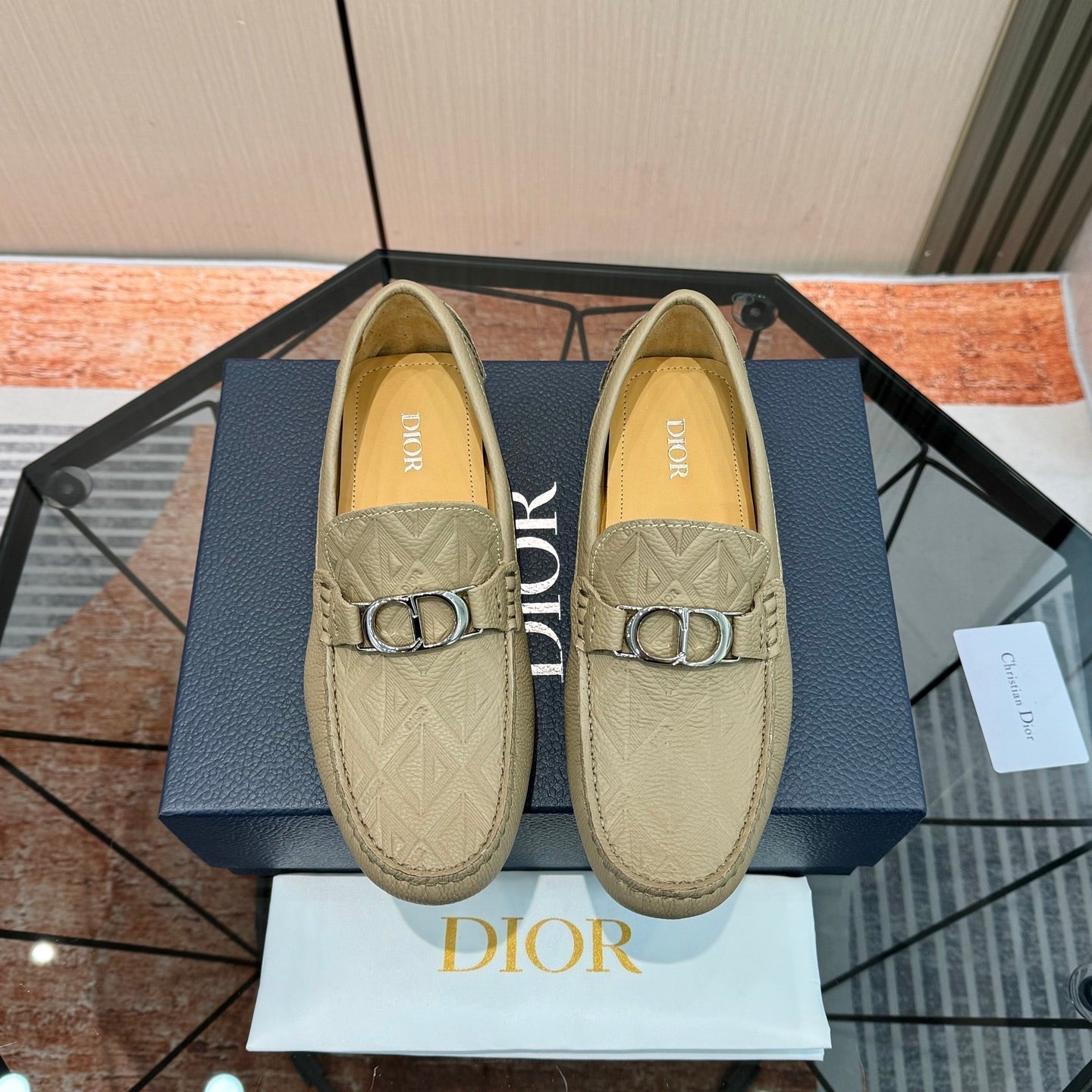 CD OdÃ©on Loafer Beige Calfskin 638582