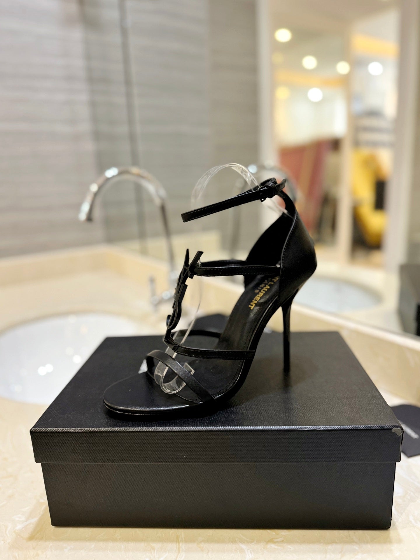 SL CASSANDRA HEELED SANDALS BLACK CALFSKIN
