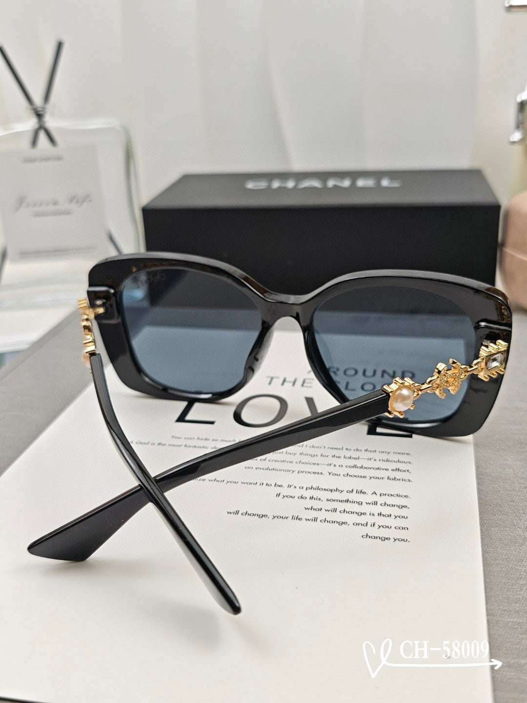 Chanel Sunglasses 558276