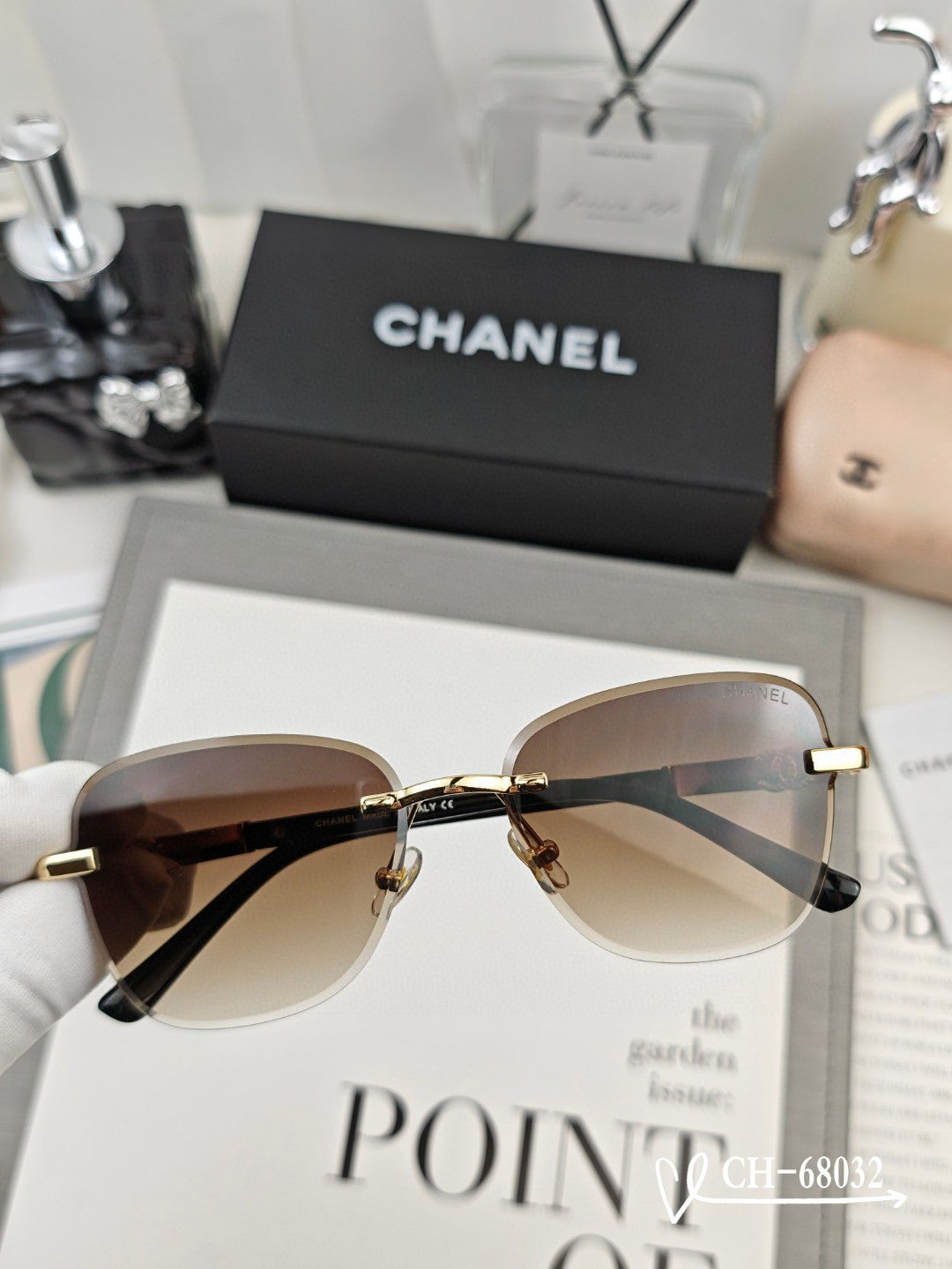 Chanel Sunglasses 560765