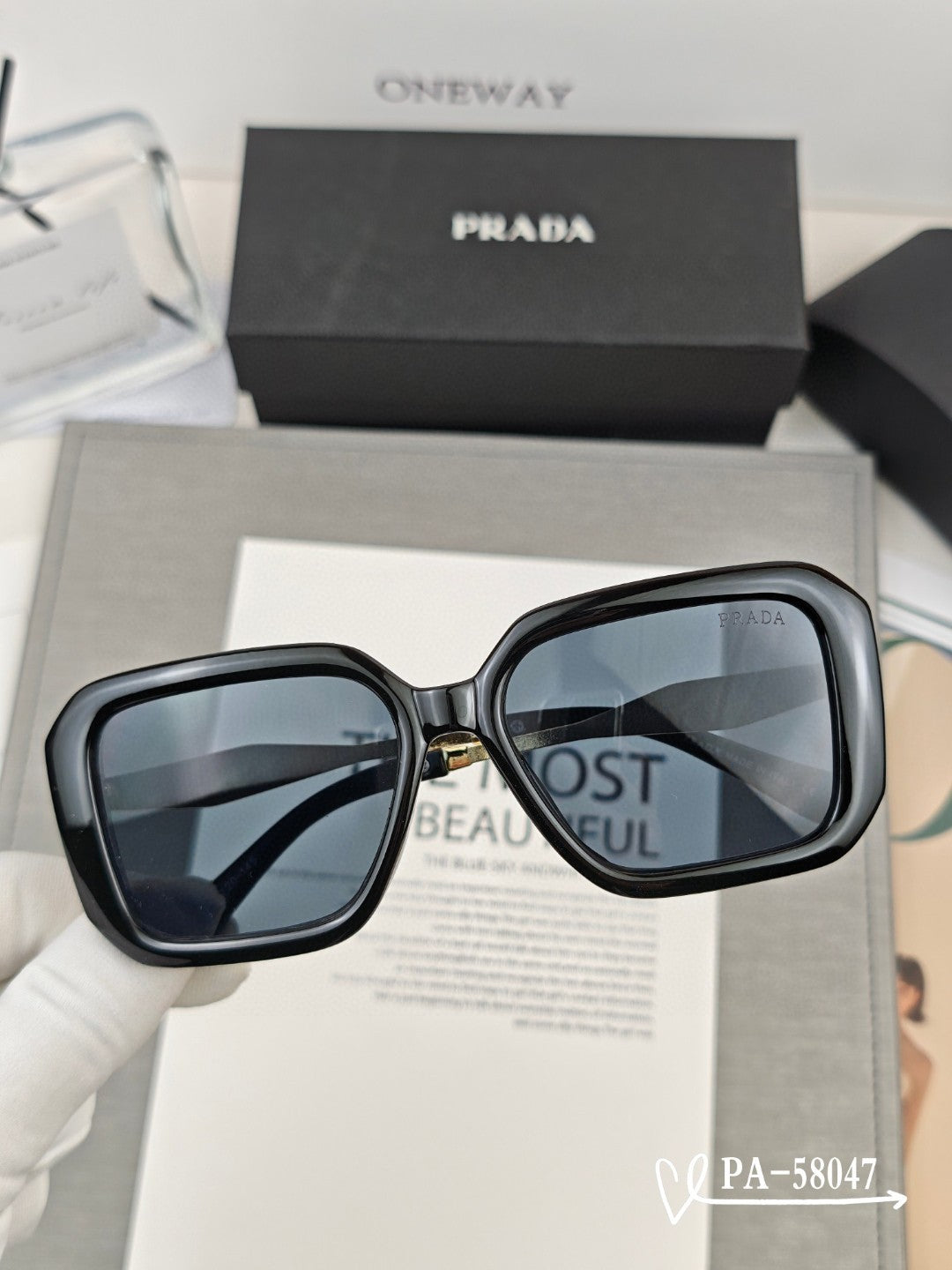 Prada Sunglasses 561917