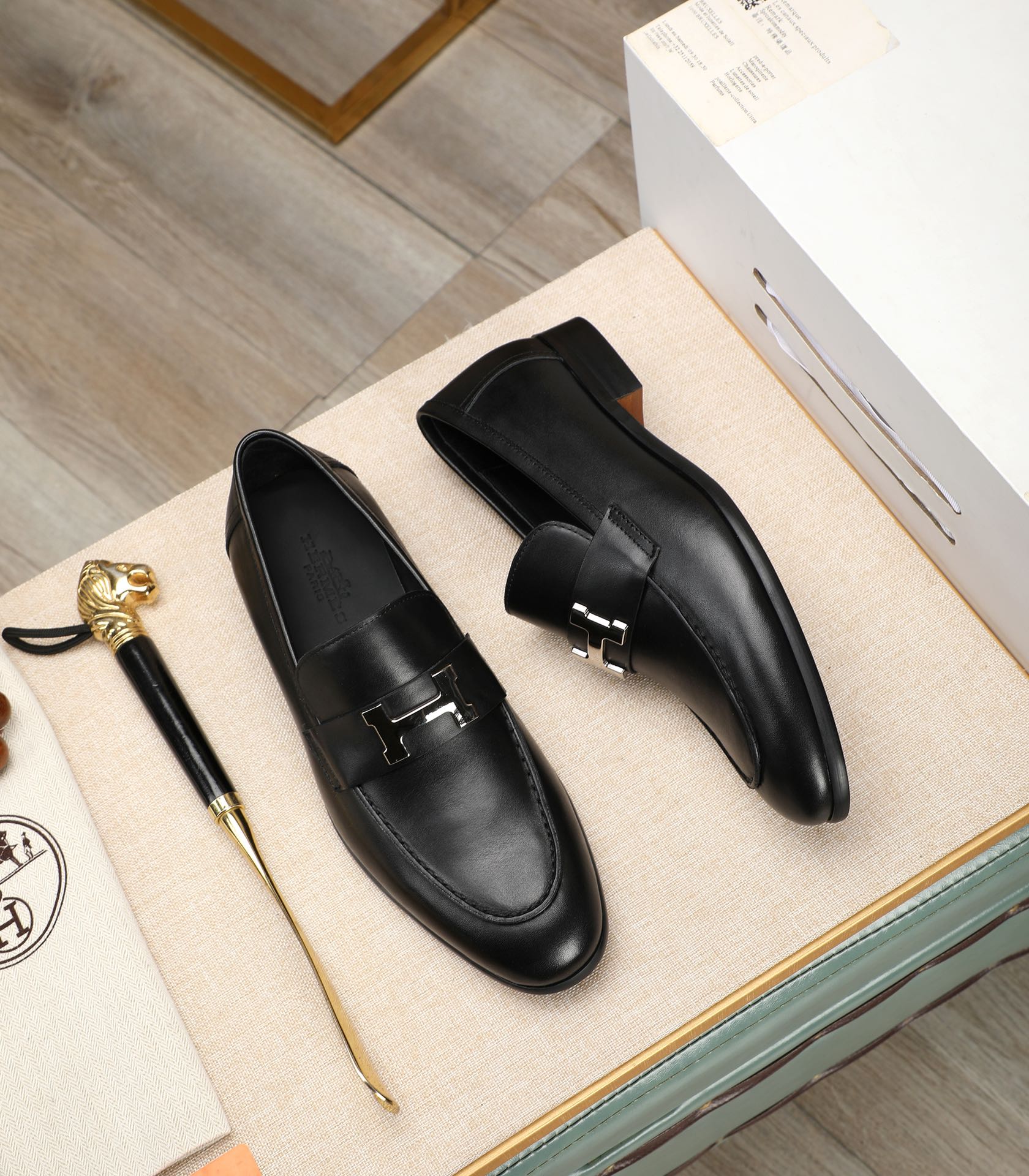 HM Men's Paris Loafer Black Cowhide