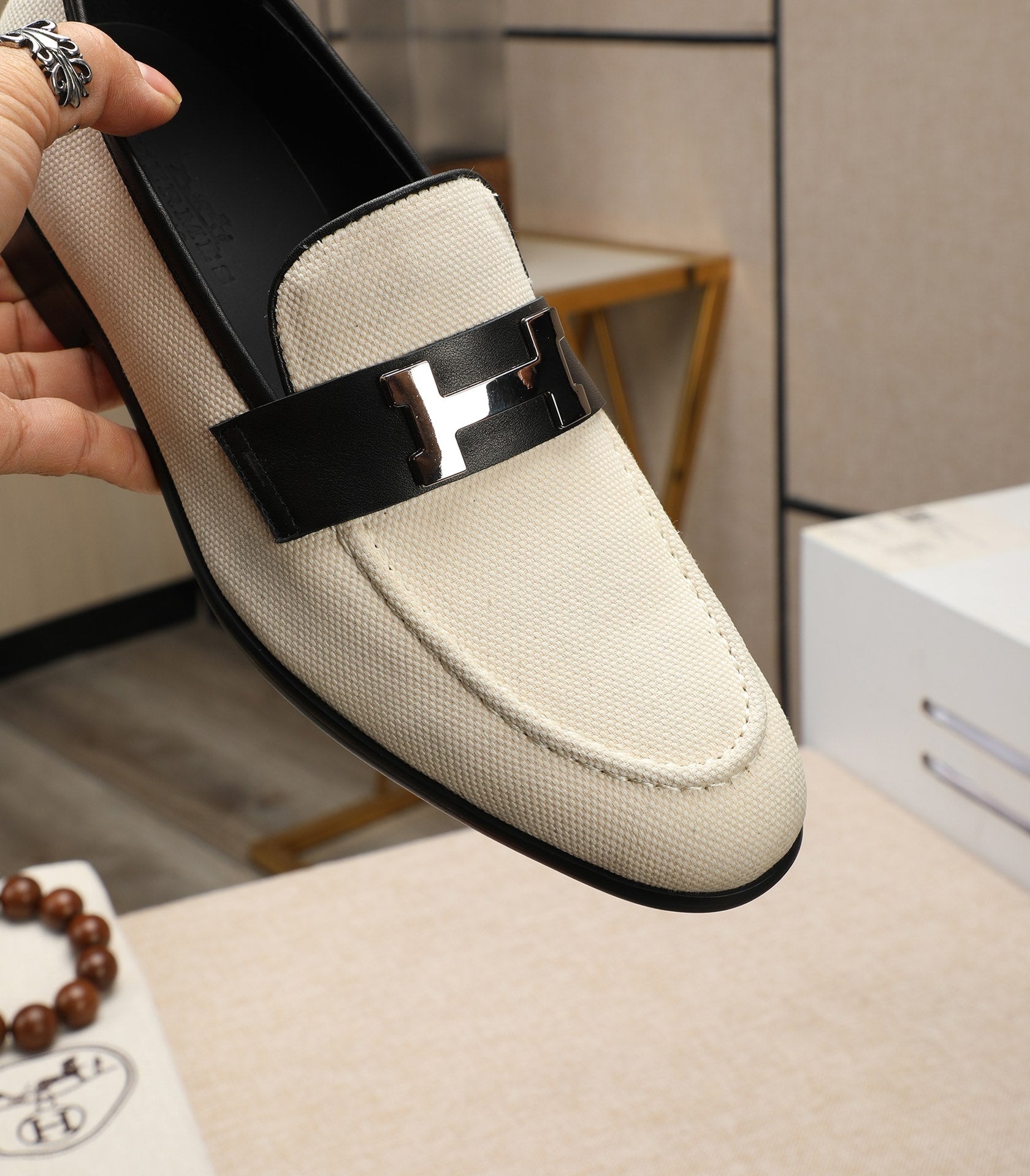 HM Men's Loafer White Black Cowhide 480419