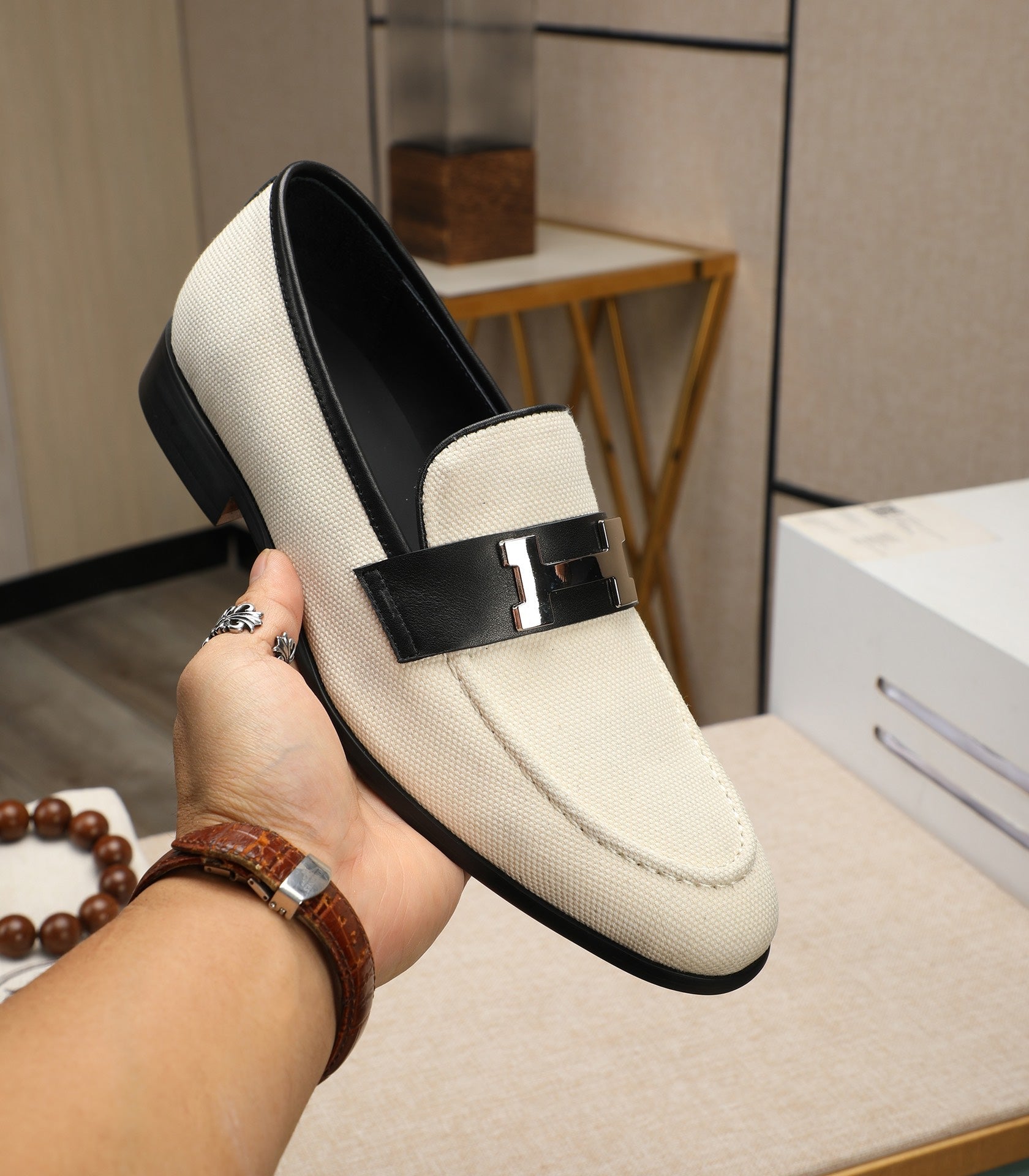 HM Men's Loafer White Black Cowhide 480419