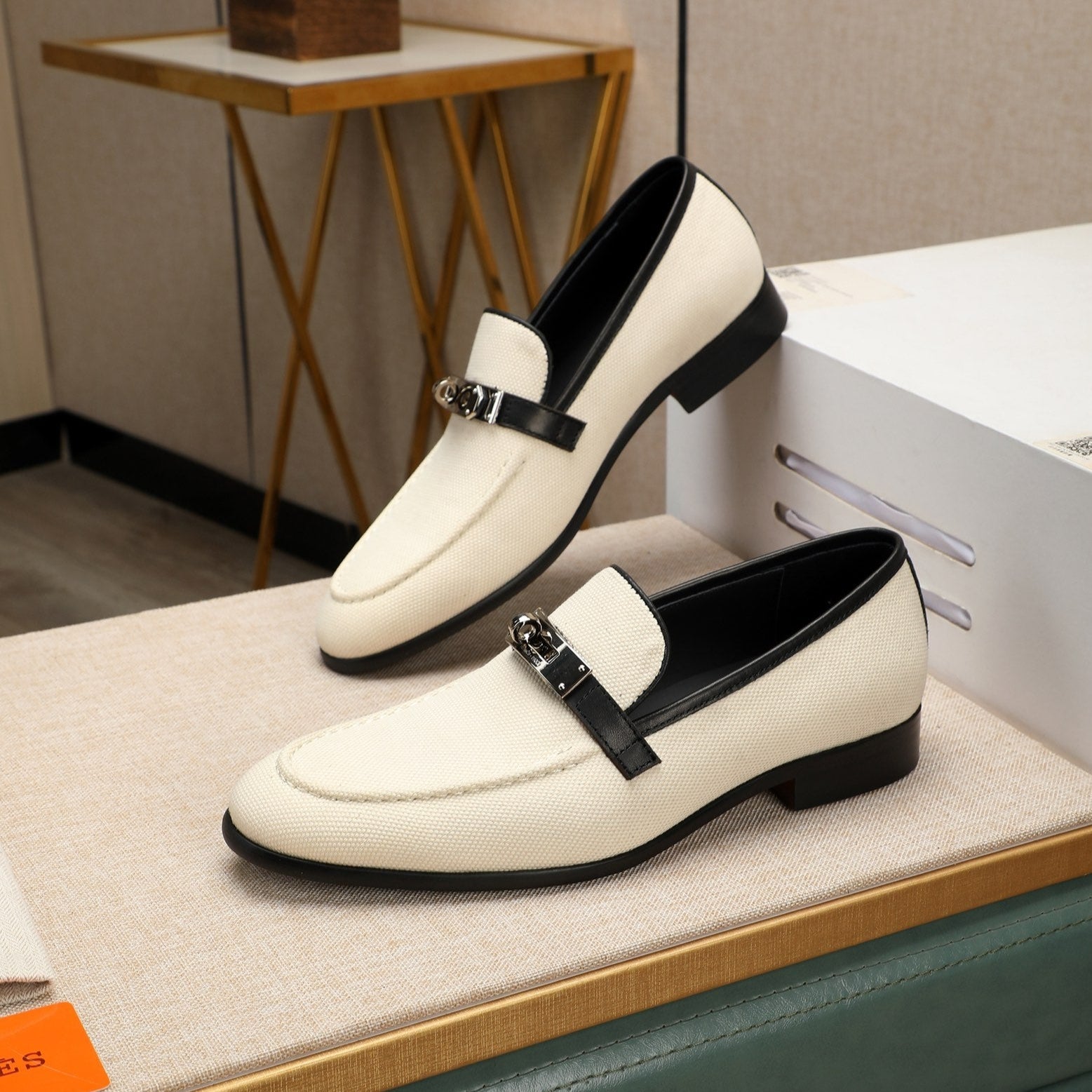 HM Men's Destin Loafer White Cowhide 480427