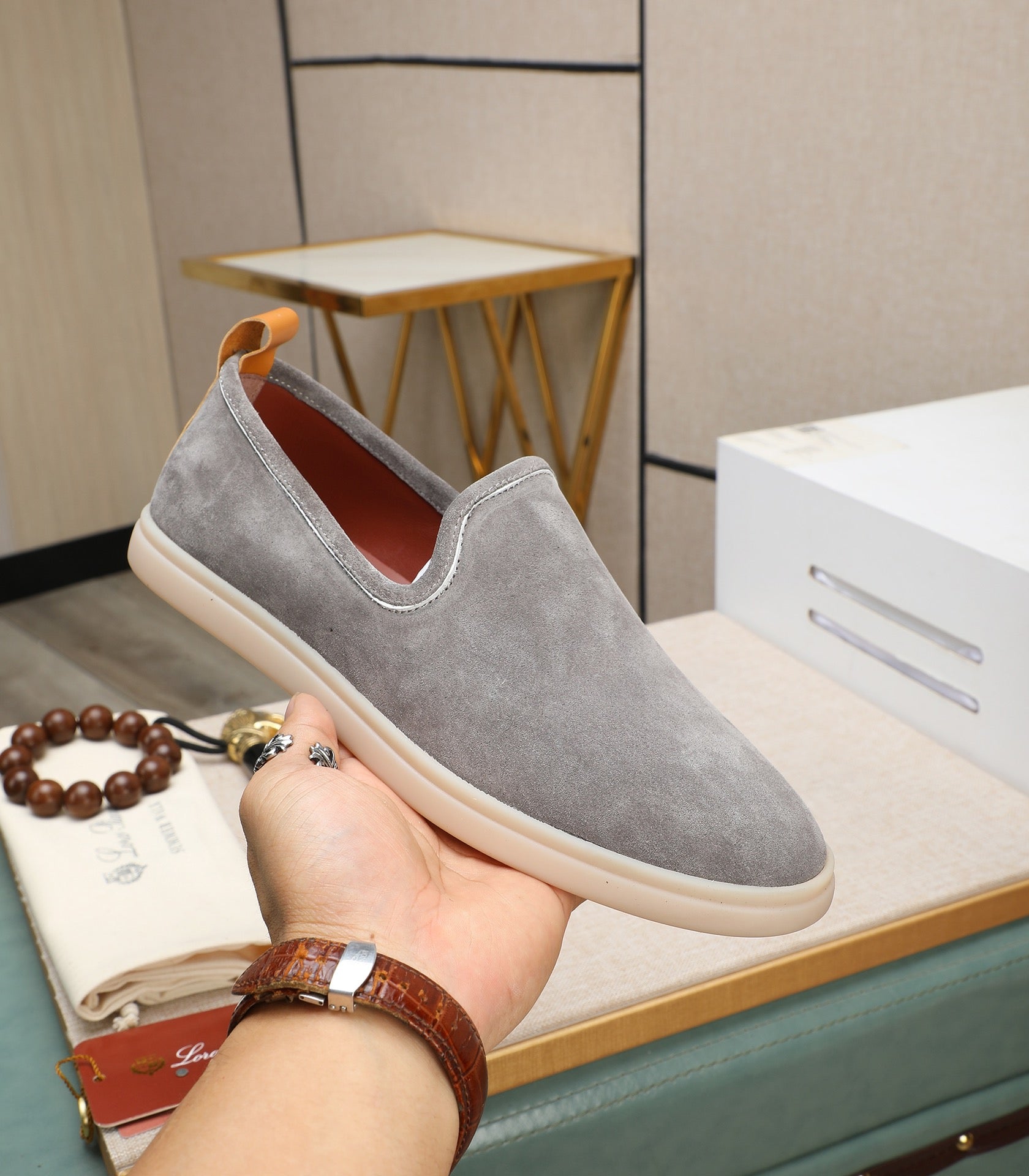 LP VENICE WALK LOAFERS LIGHT GRAY SUEDE