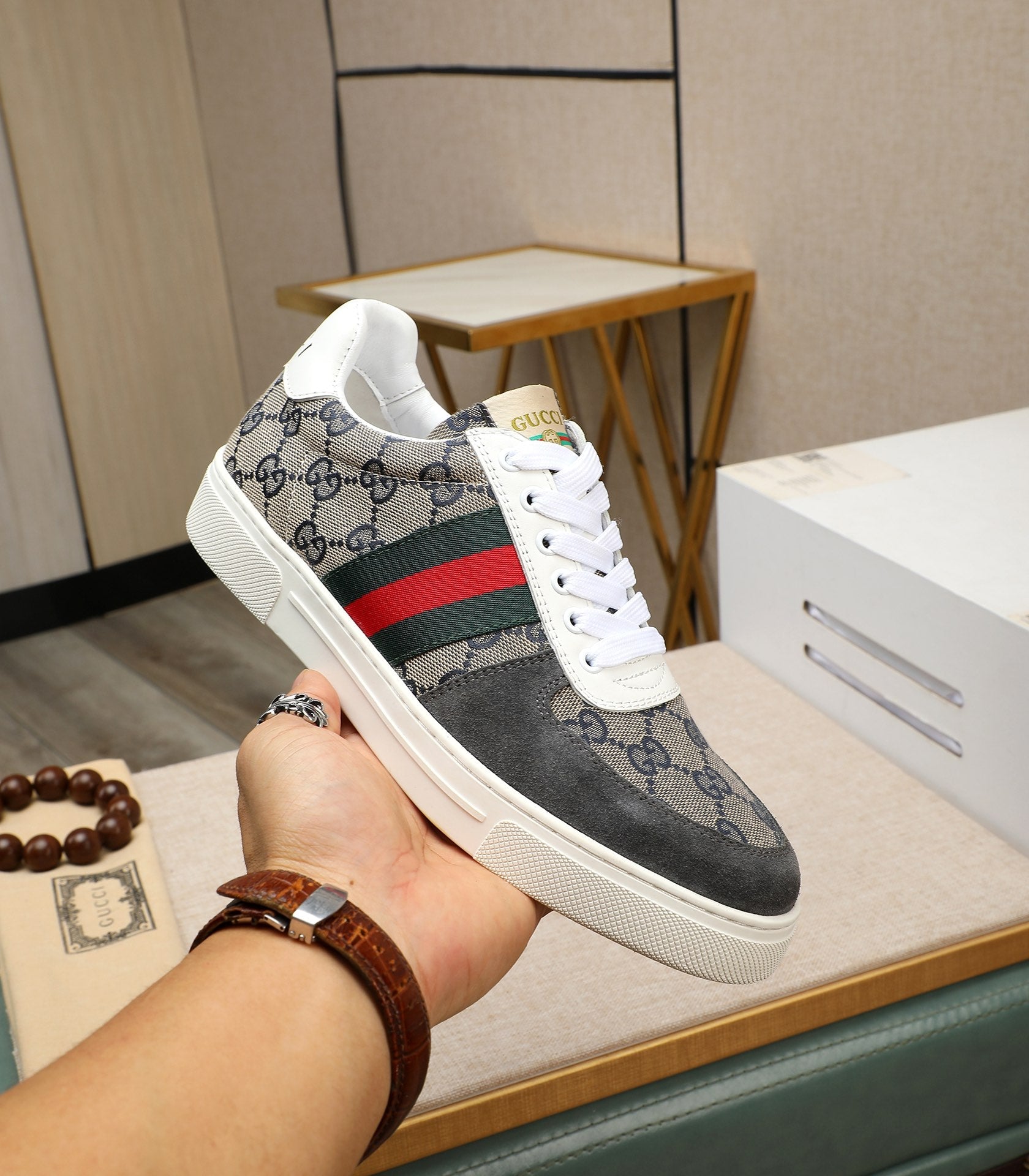 GG Men's Sneaker Grey Suede Canvas 487992