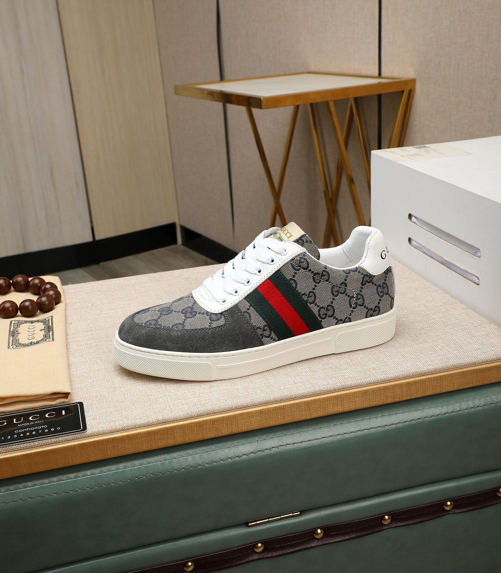 GG Men's Sneaker Grey Suede Canvas 487992