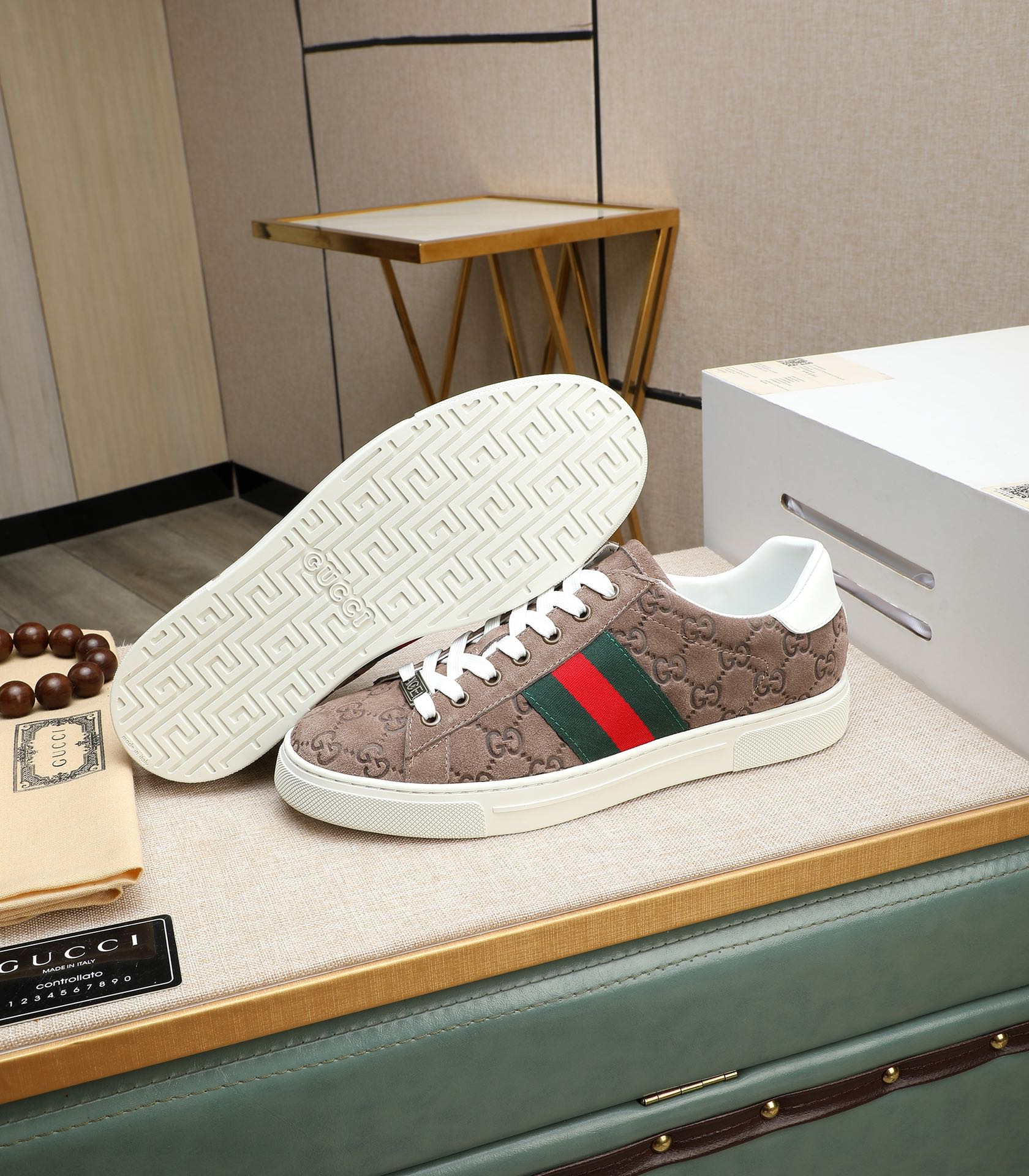 GG Men's ACE Sneaker Brown Embossed Suede 516599