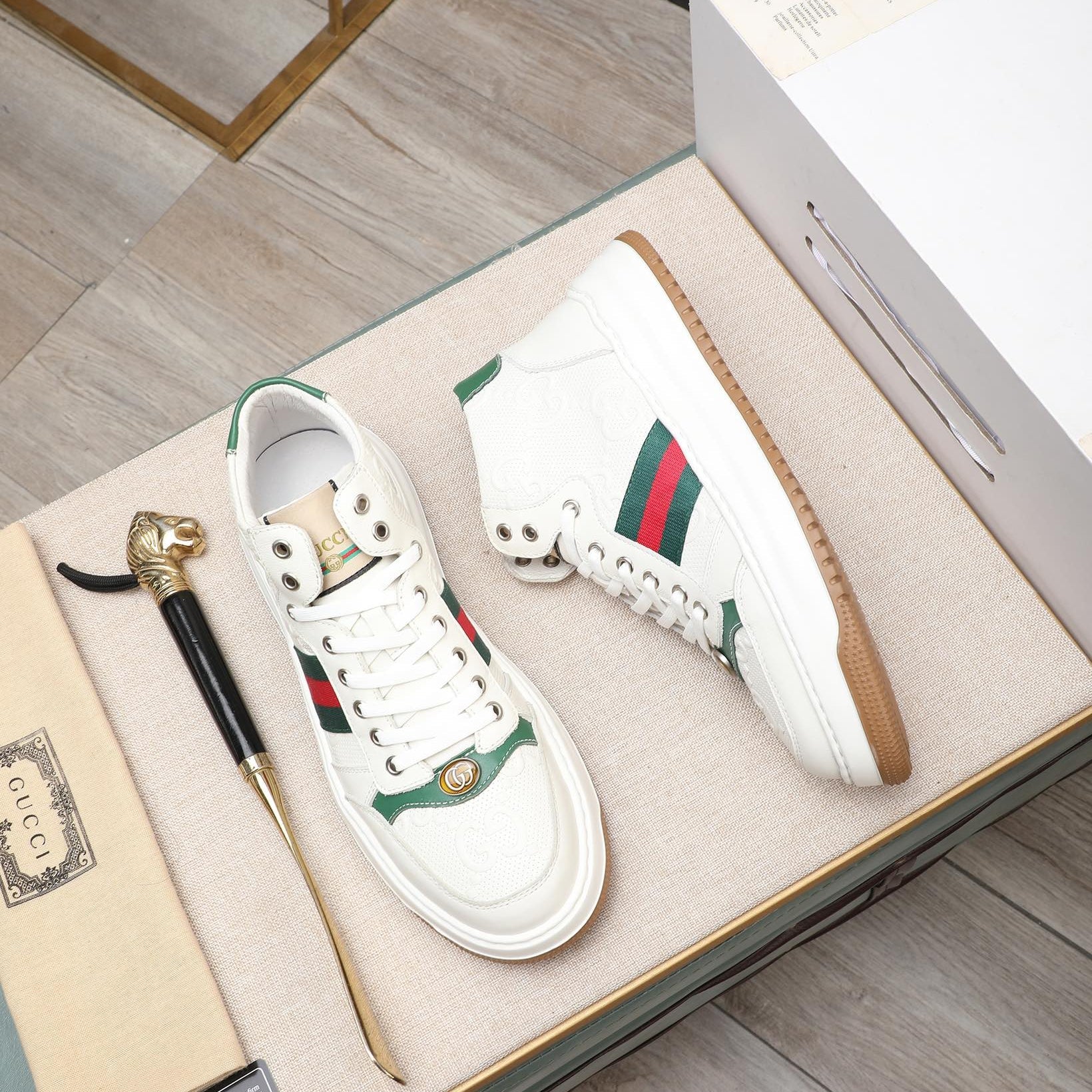 GG Men's Screener Sneaker White Cowhide 440159