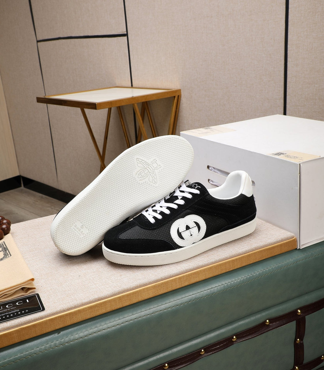 GG Men's G75 Sneaker Black White Mesh Suede 477879