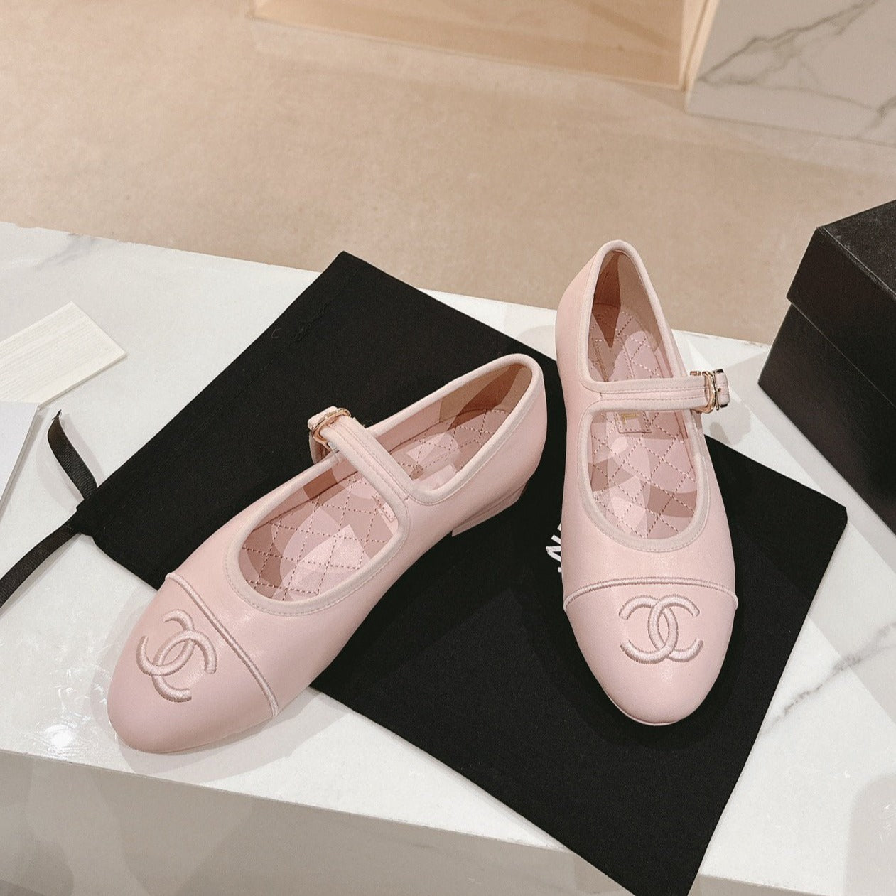 mary janes pink lambskin
