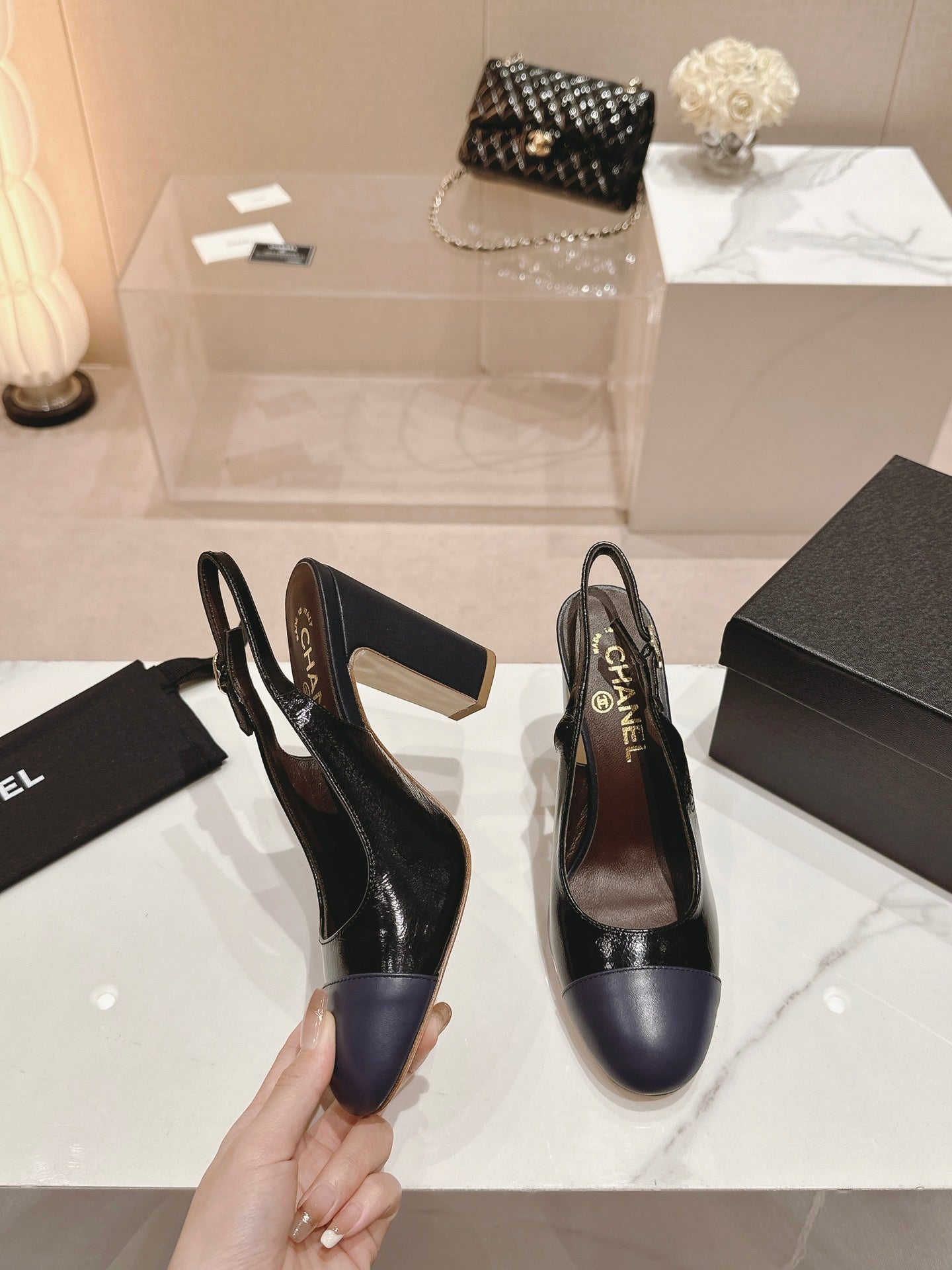 CC 24P SLINGBACKS 95MM BLACK NAVY LAMBSKIN