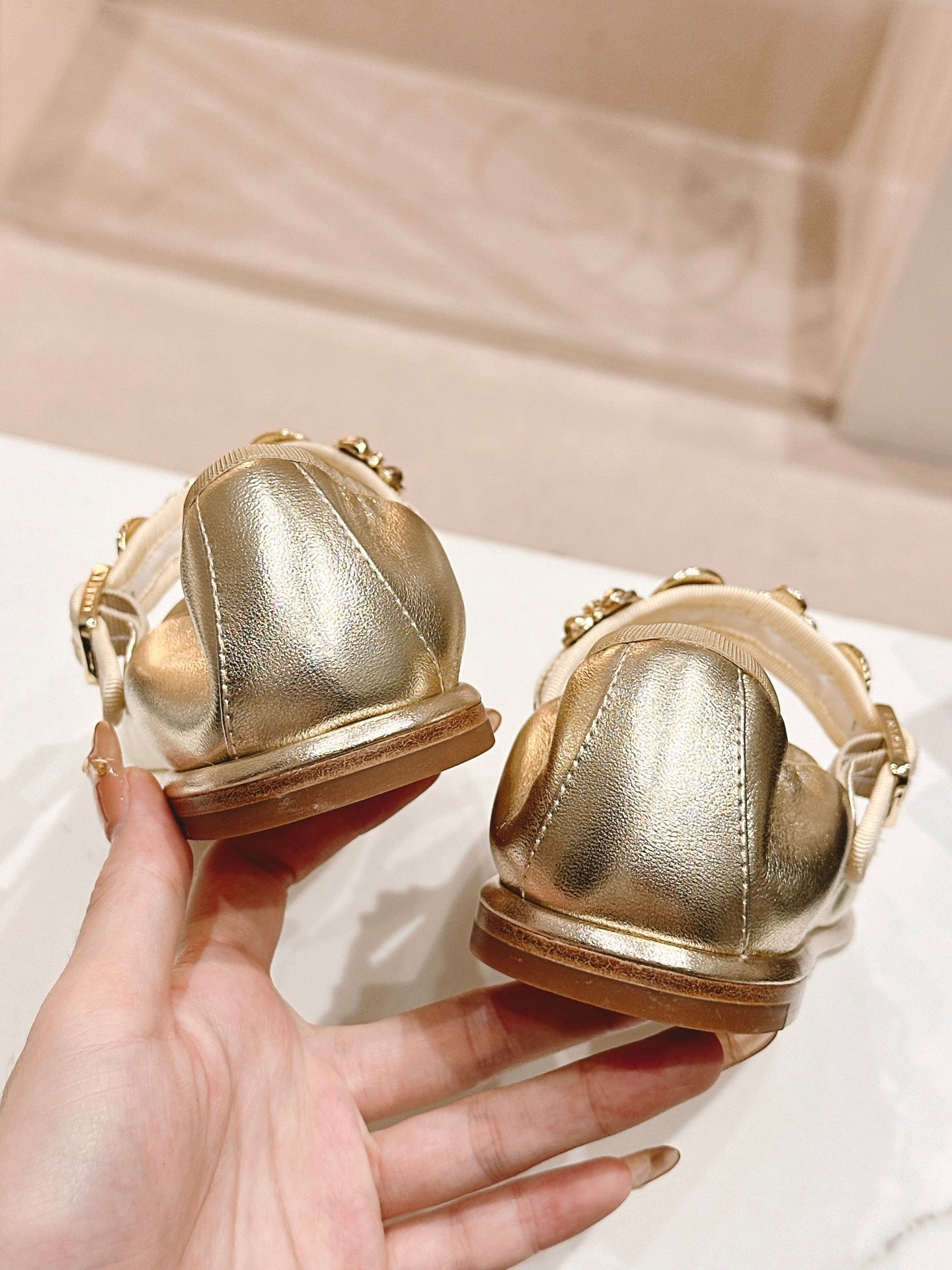 CC MARY JANES GOLD METALIC CALFSKIN LIGHT GOLD METALIC