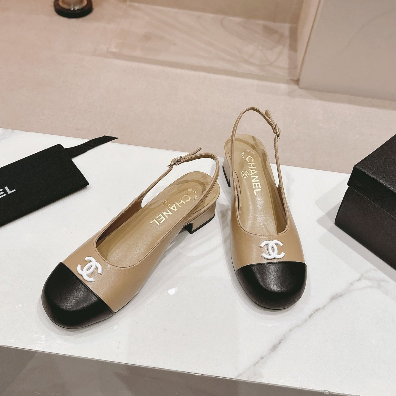 CC 2024 SLINGBACKS 40MM BEIGE BLACK LAMBSKIN