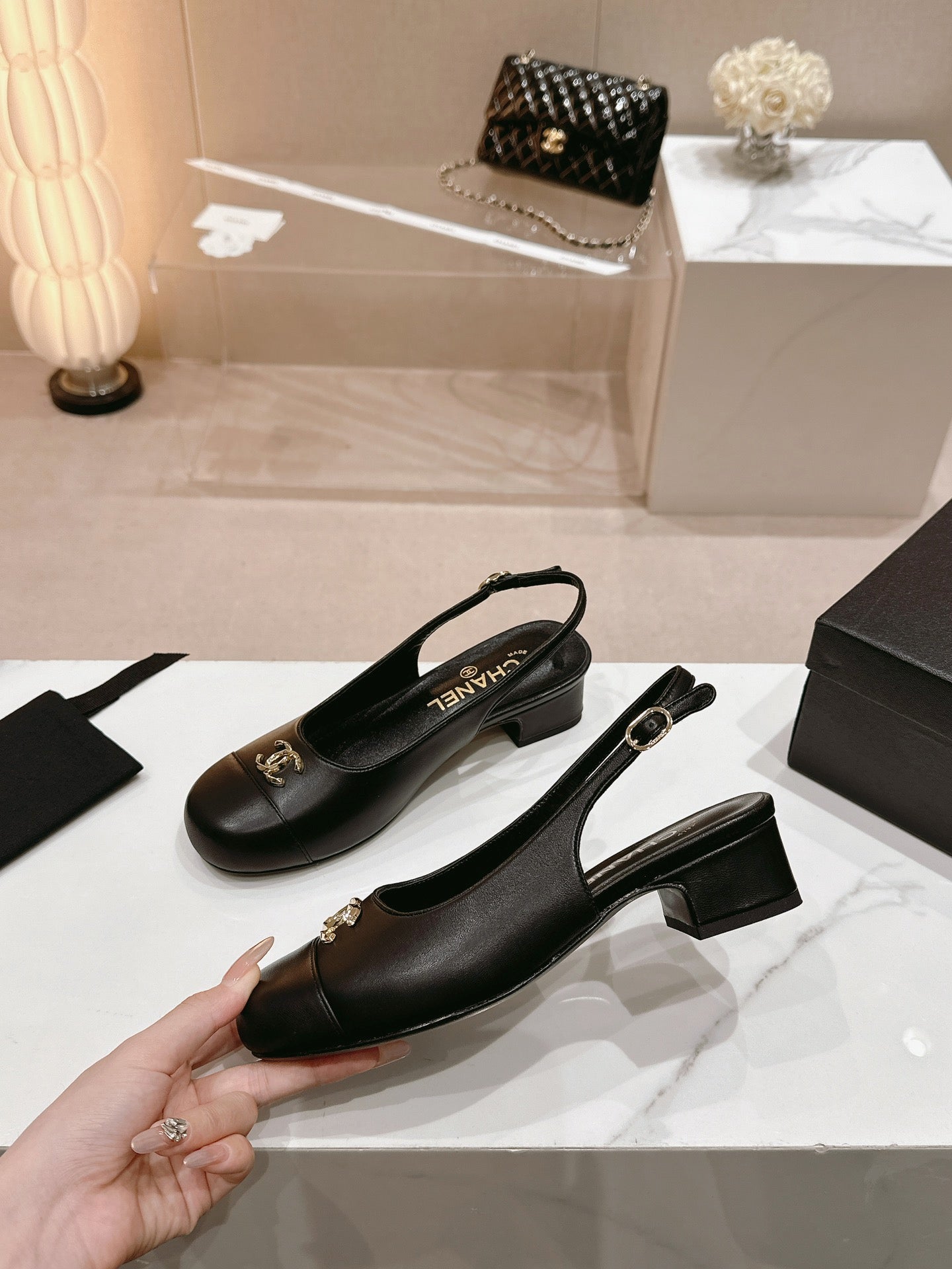CC 2024 SLINGBACKS 40MM BLACK LAMBSKIN