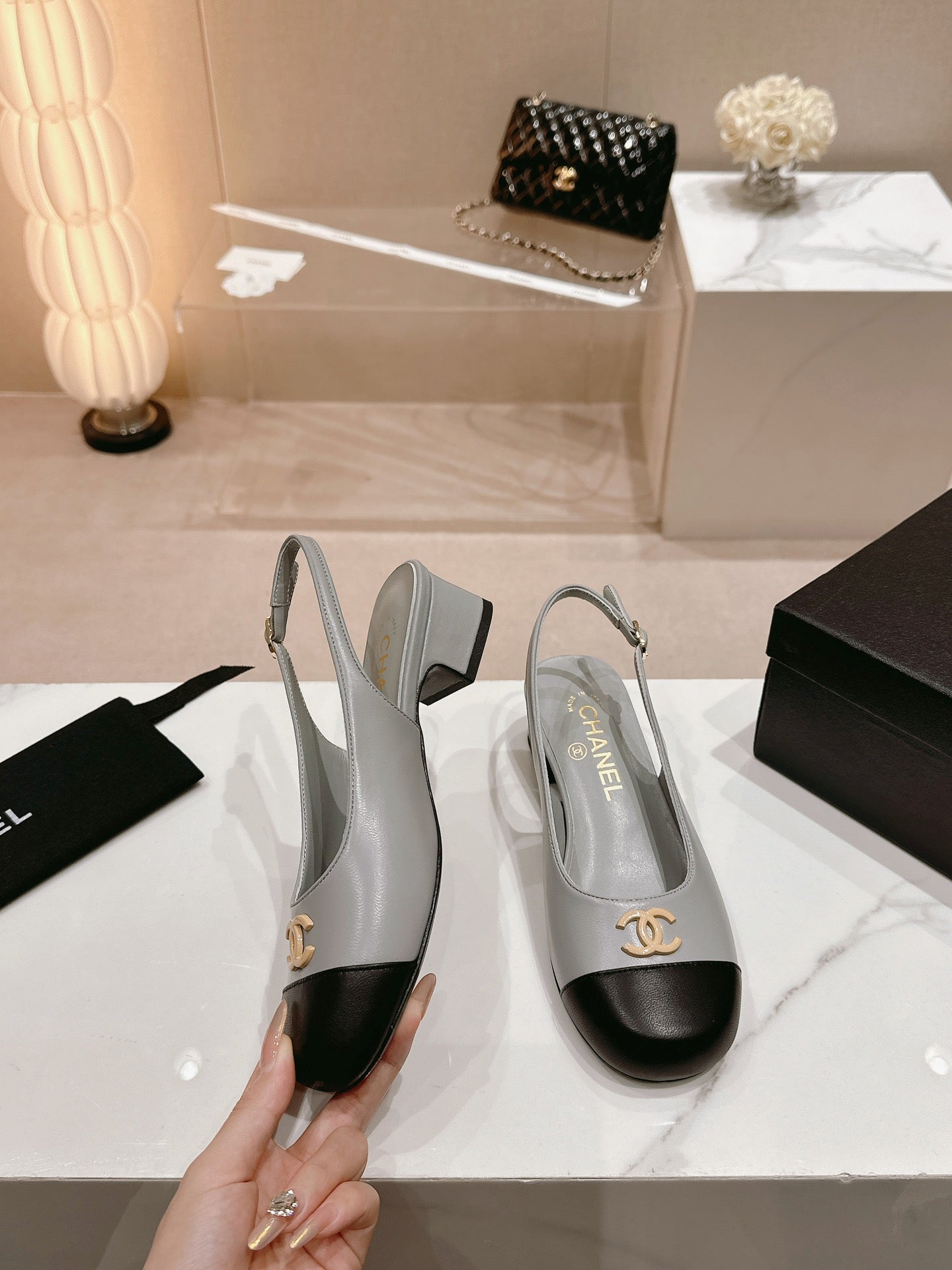 CC 2024 SLINGBACKS 40MM GREY BLACK LAMBSKIN
