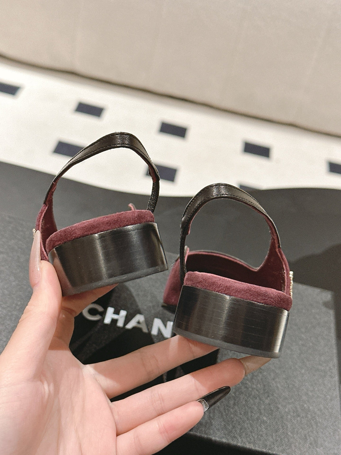 CC Slingback Red Suede 237502