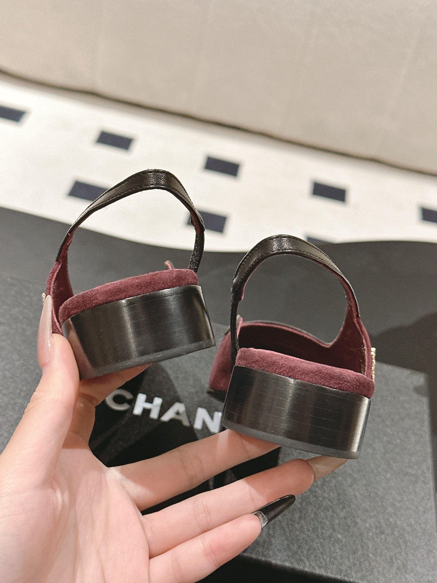 CC Slingback Red Suede 237502